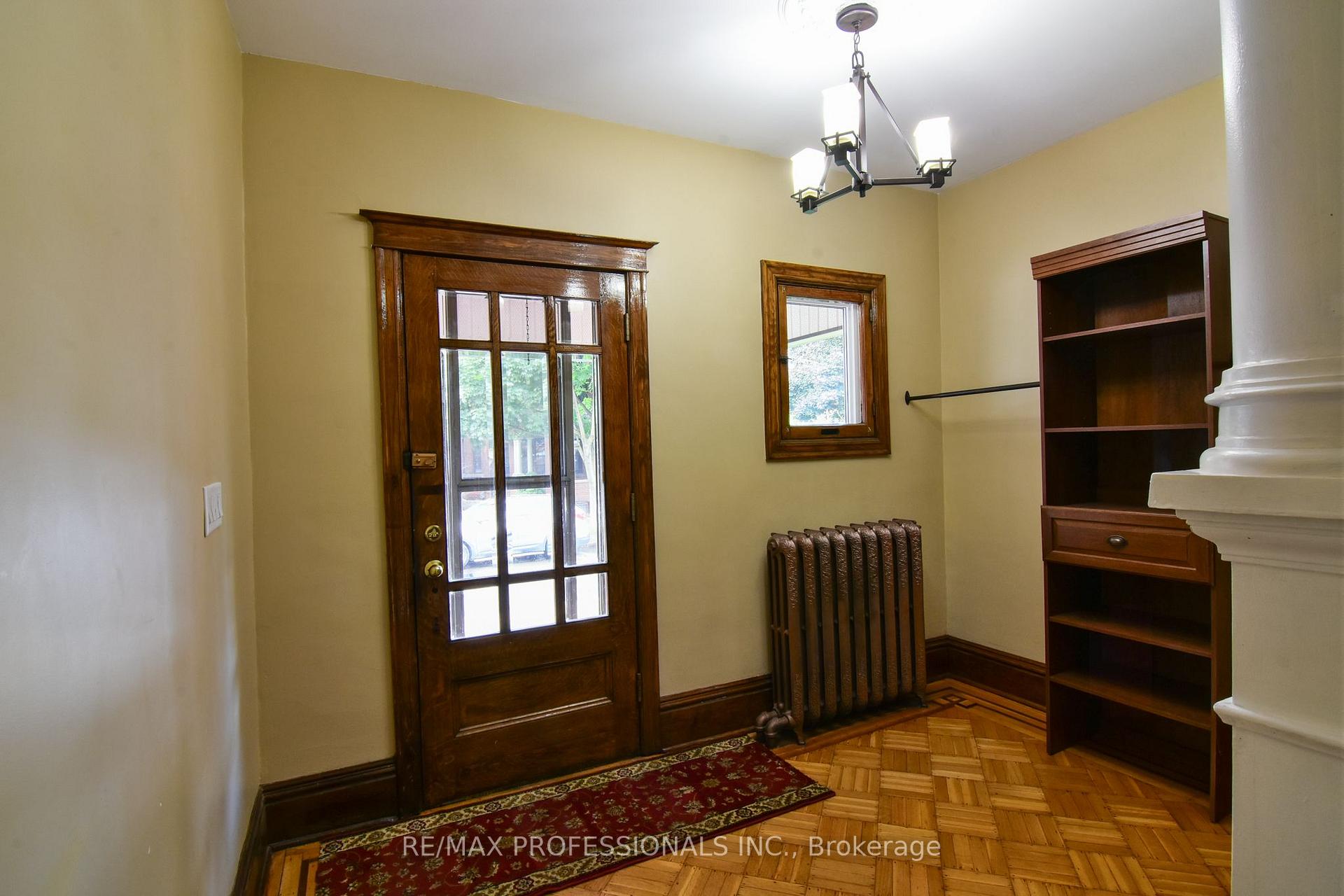 Photo 2 of 49 Spadina Avenue, Hamilton, Stipley — HOMEH