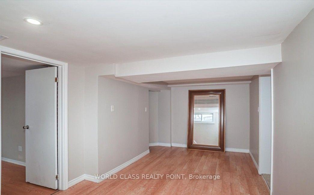 Photo 21 of 1 Mcintosh Street, Scarborough, Birchcliffe-Cliffside — HOMEH