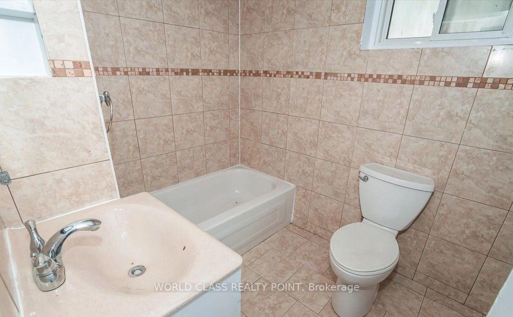 Photo 26 of 1 Mcintosh Street, Scarborough, Birchcliffe-Cliffside — HOMEH