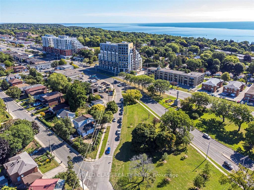 Photo 34 of 1 Mcintosh Street, Scarborough, Birchcliffe-Cliffside — HOMEH