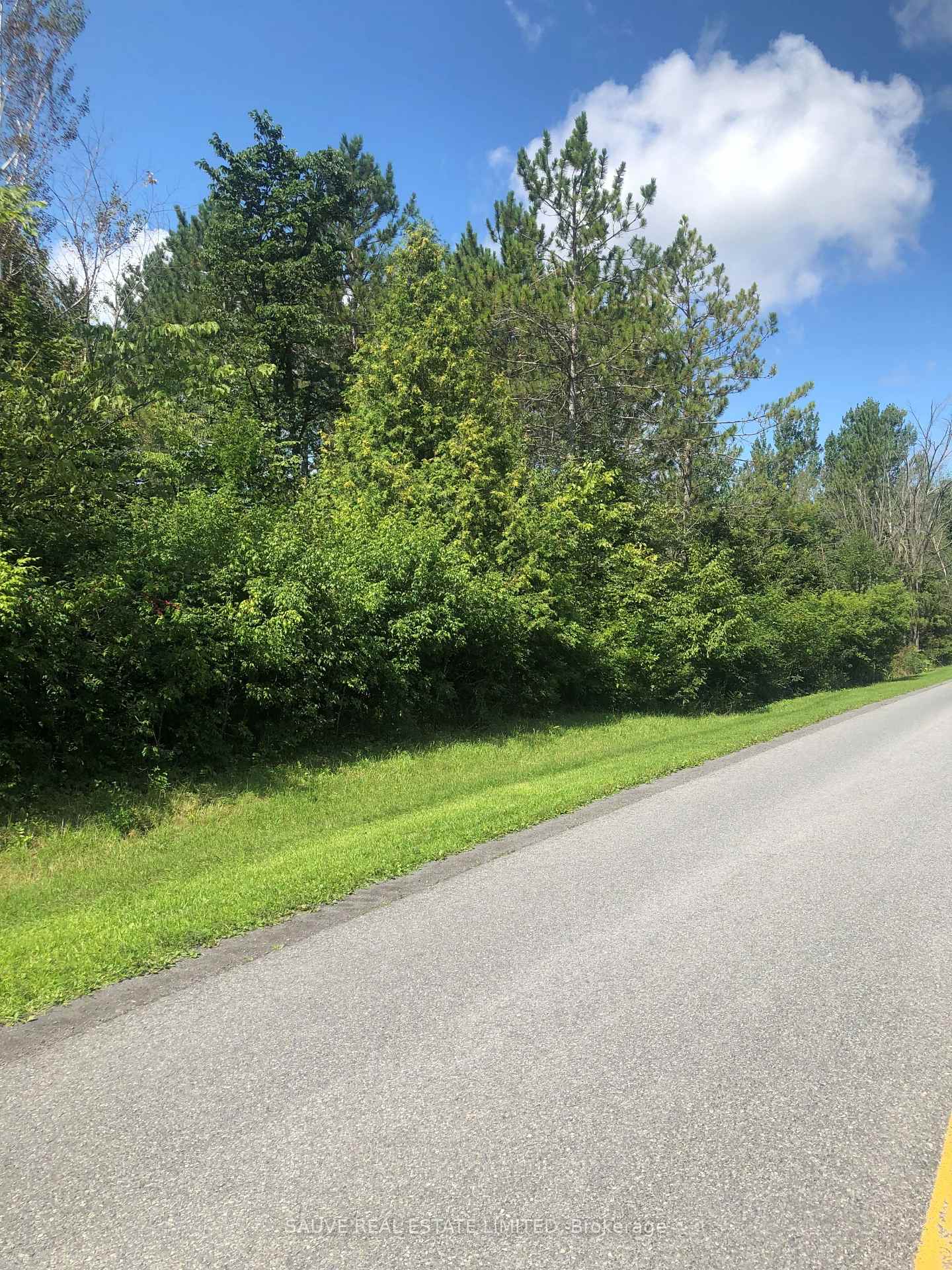 Photo 1 of 4658 Glen Roy Road, South Glengarry, South Glengarry (Charlottenburgh) Twp — HOMEH