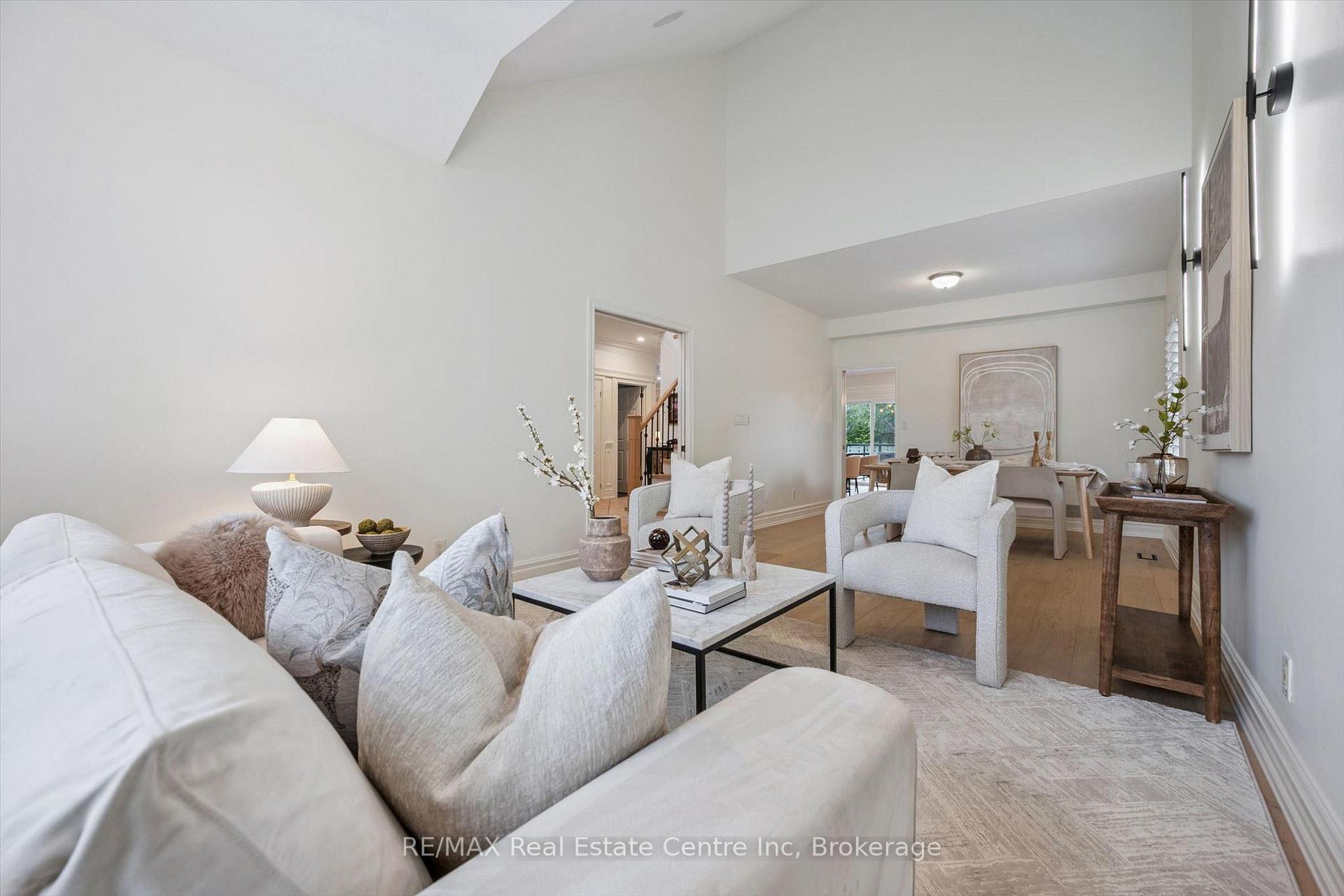 Photo 6 of 34 Whetstone Crescent, Guelph, Pineridge/Westminster Woods — HOMEH