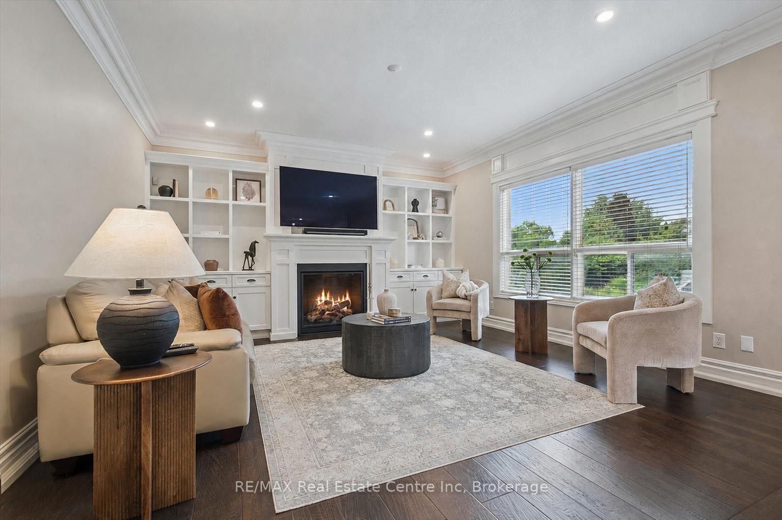 Photo 9 of 34 Whetstone Crescent, Guelph, Pineridge/Westminster Woods — HOMEH
