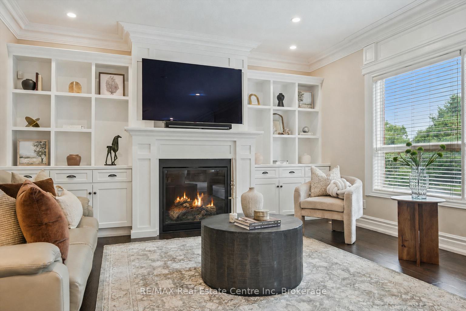 Photo 11 of 34 Whetstone Crescent, Guelph, Pineridge/Westminster Woods — HOMEH