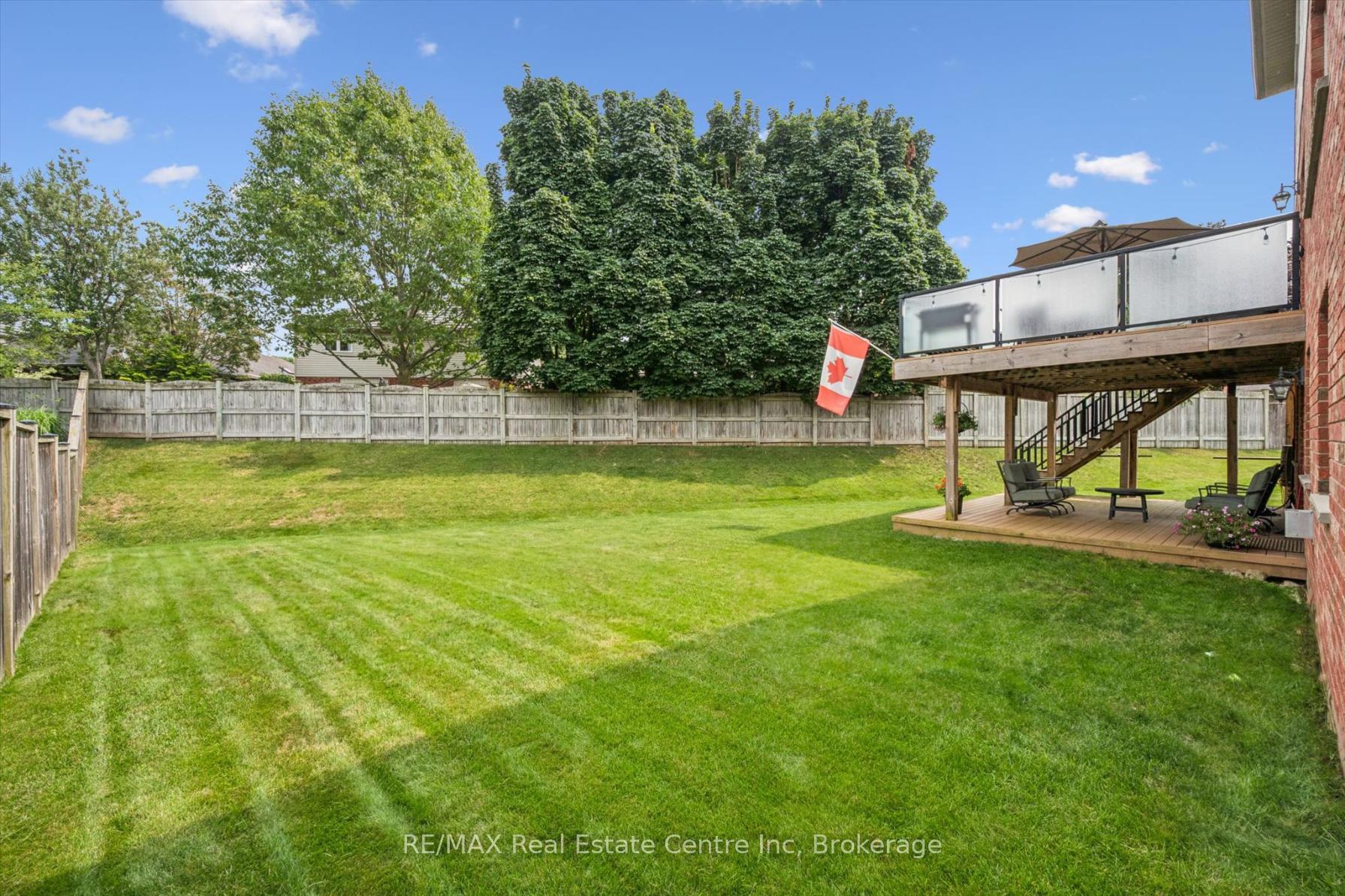 Photo 36 of 34 Whetstone Crescent, Guelph, Pineridge/Westminster Woods — HOMEH
