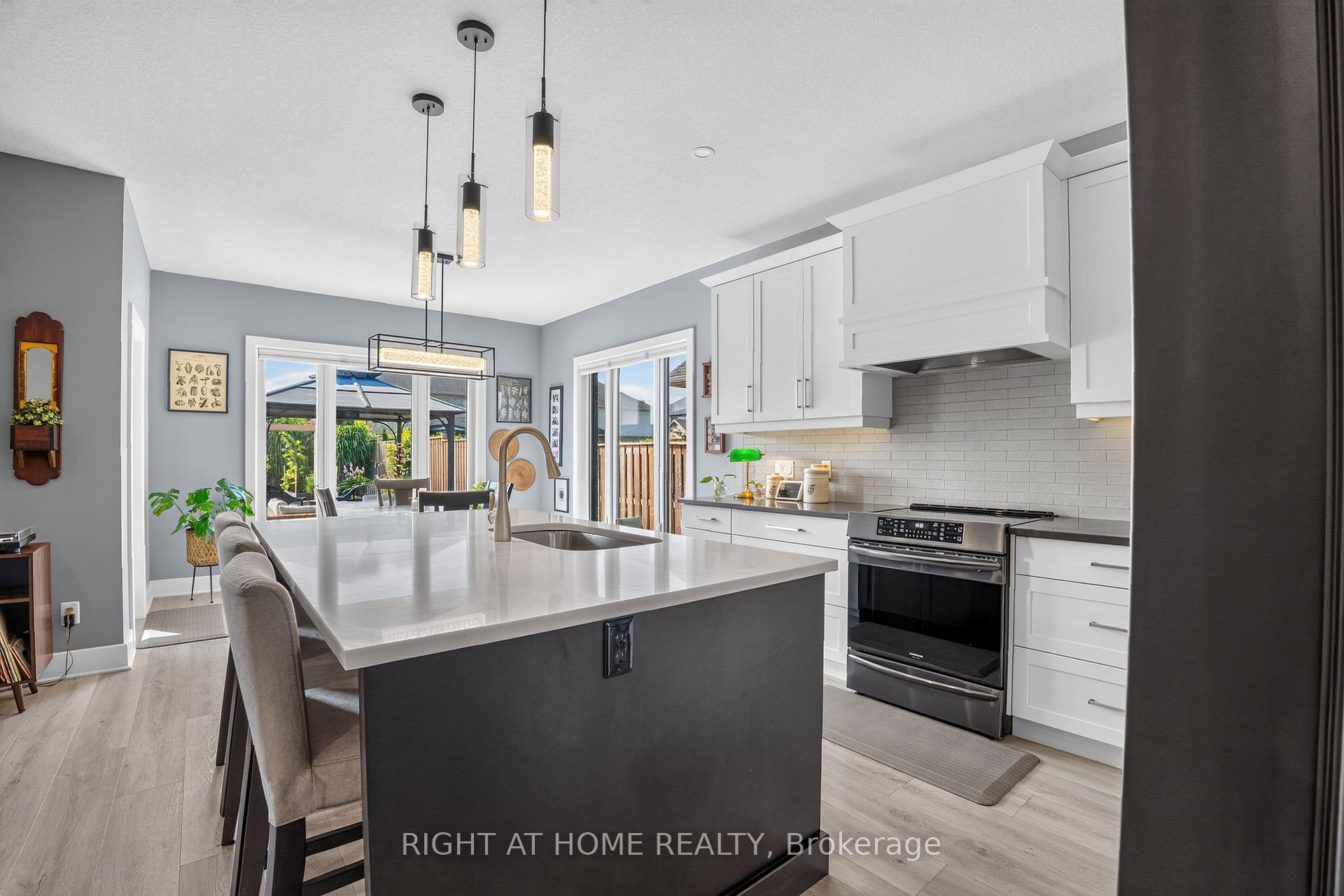 Photo 7 of 57 Talbot Grove Lane, Southwold, Talbotville — HOMEH