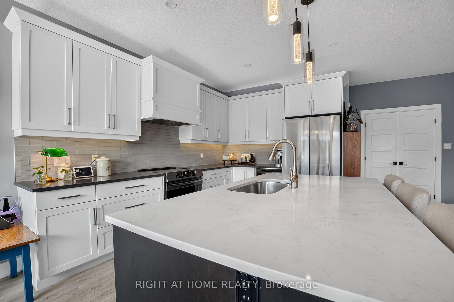 Photo 11 of 57 Talbot Grove Lane, Southwold, Talbotville — HOMEH
