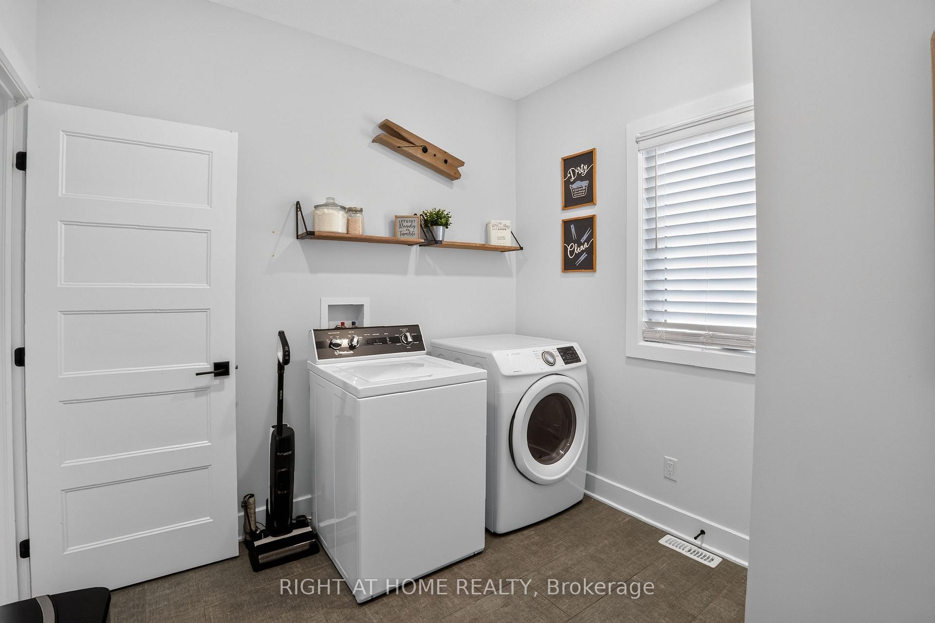 Photo 28 of 57 Talbot Grove Lane, Southwold, Talbotville — HOMEH