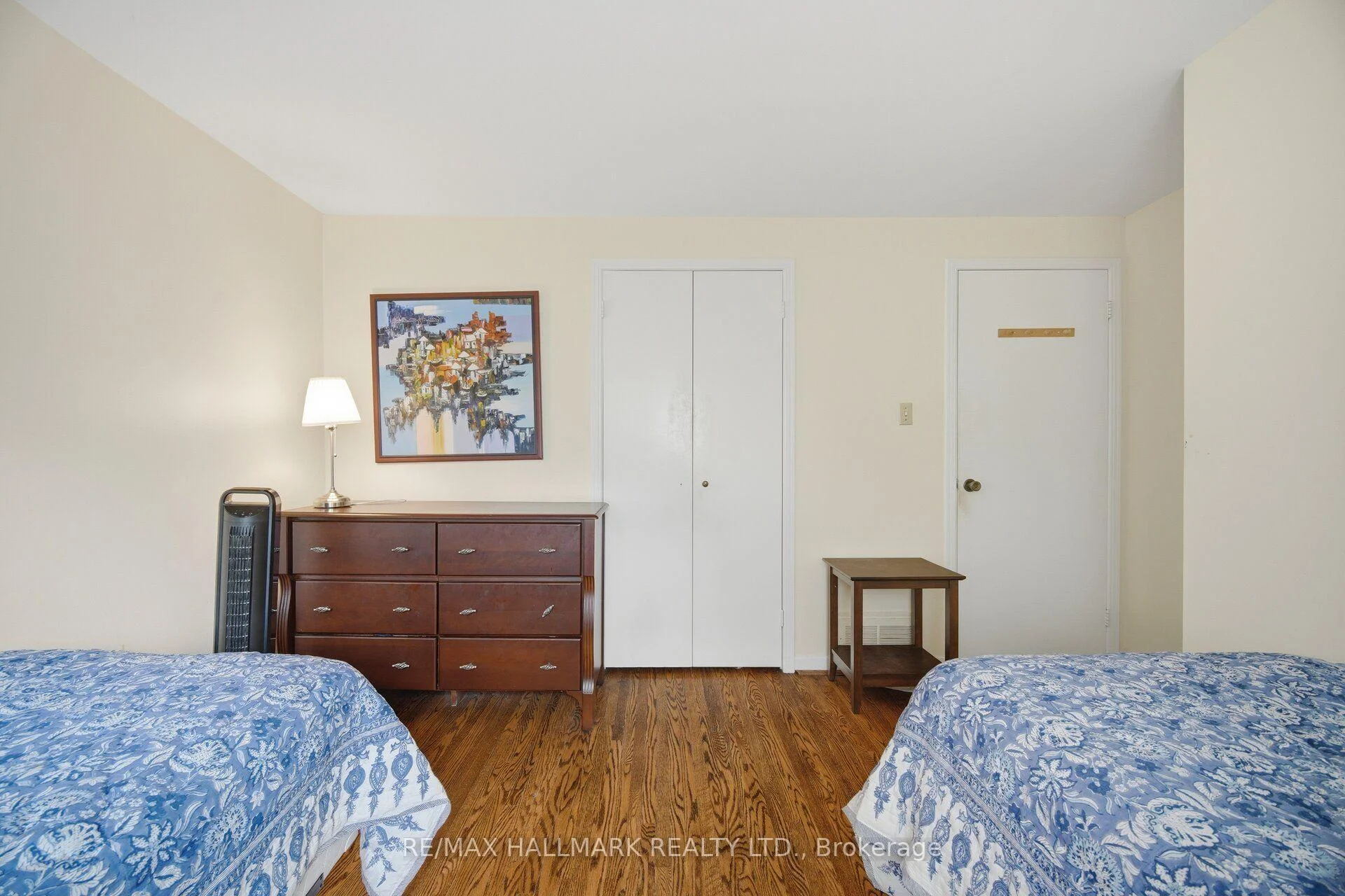 Photo 41 of 17 Wellesbourne Crescent, North York, Hillcrest Village — HOMEH
