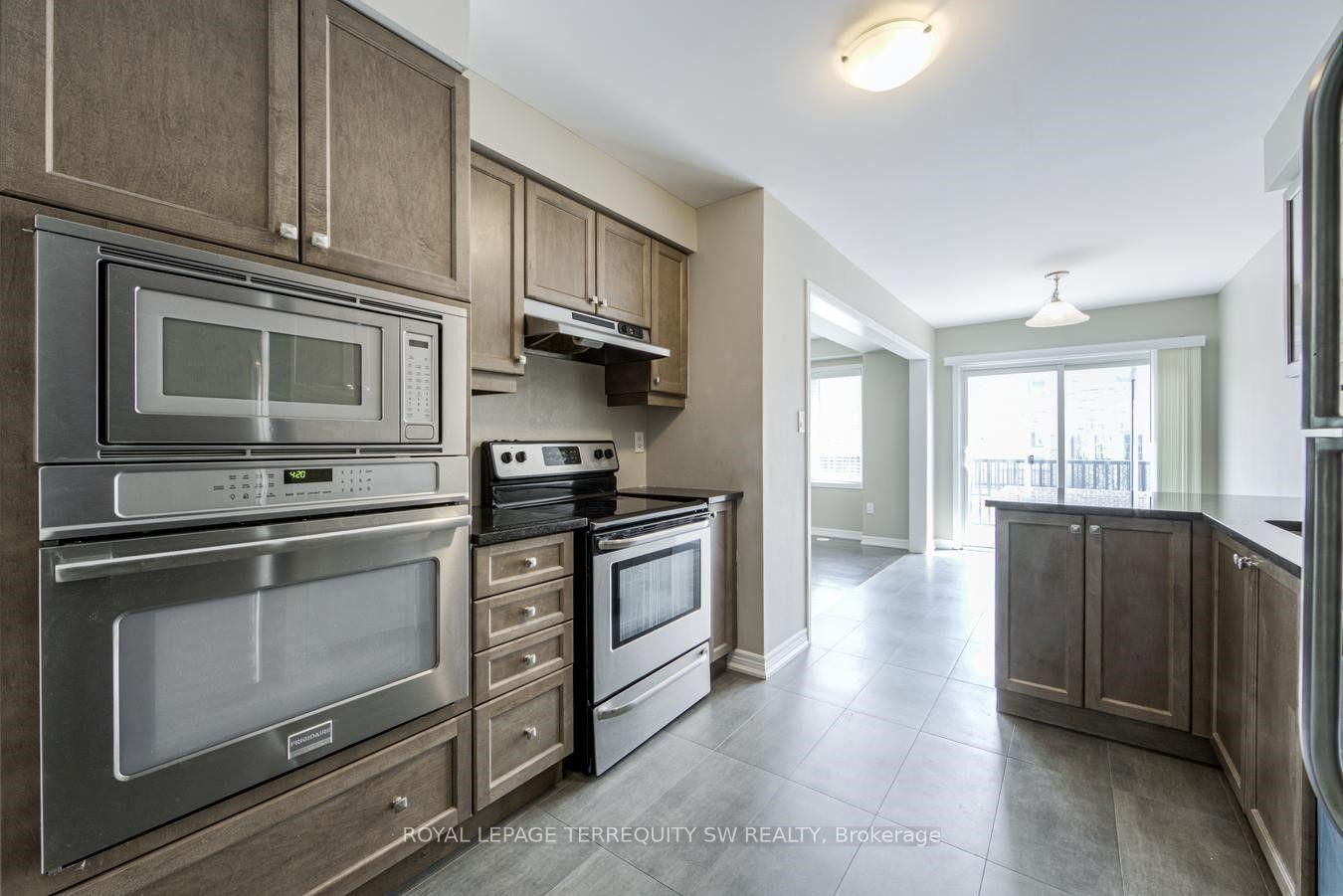 Photo 4 of 248 Ellen Davidson Drive, Oakville, Glenorchy — HOMEH