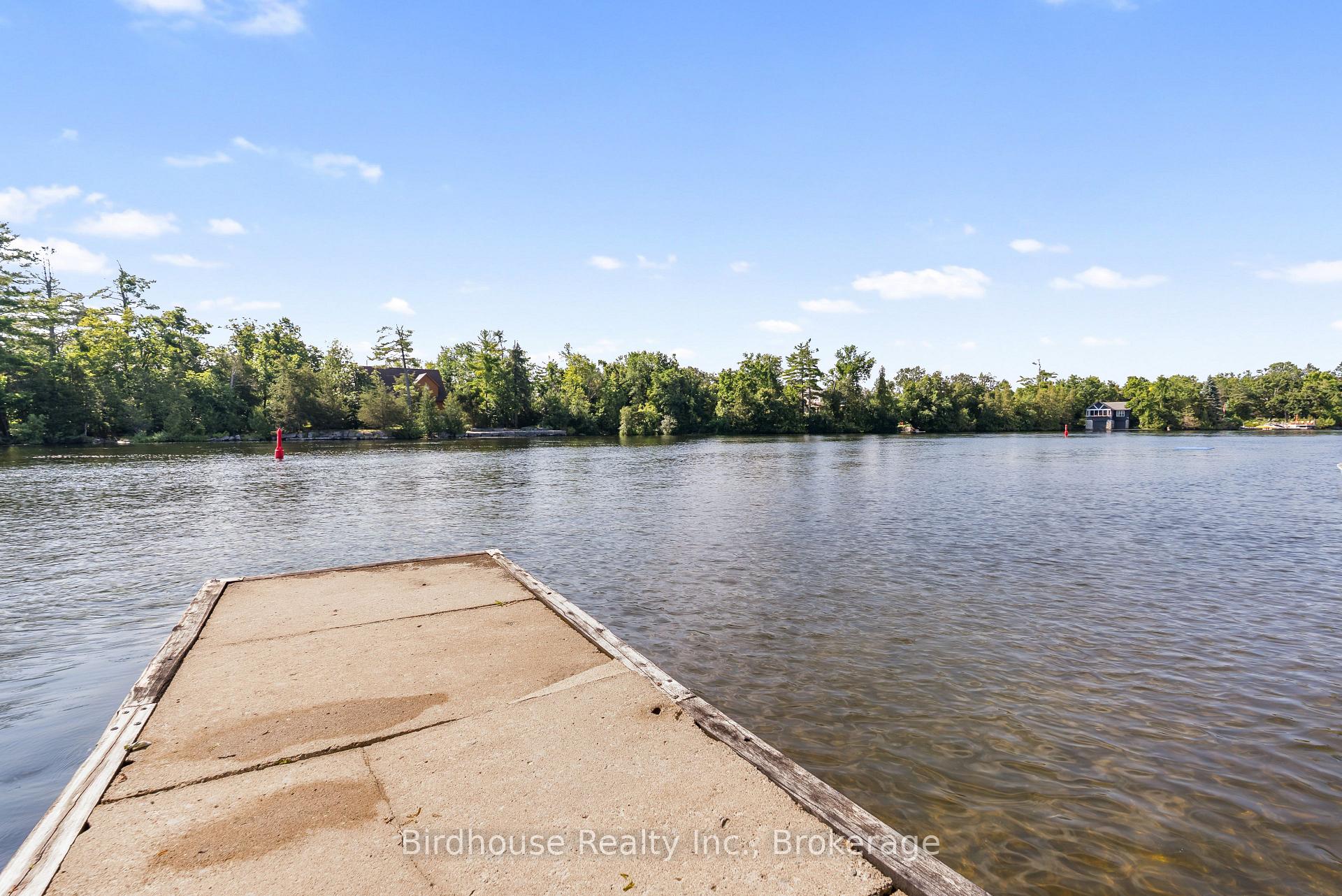 Photo 40 of 99 Riverside Drive, Kawartha Lakes, Bobcaygeon — HOMEH