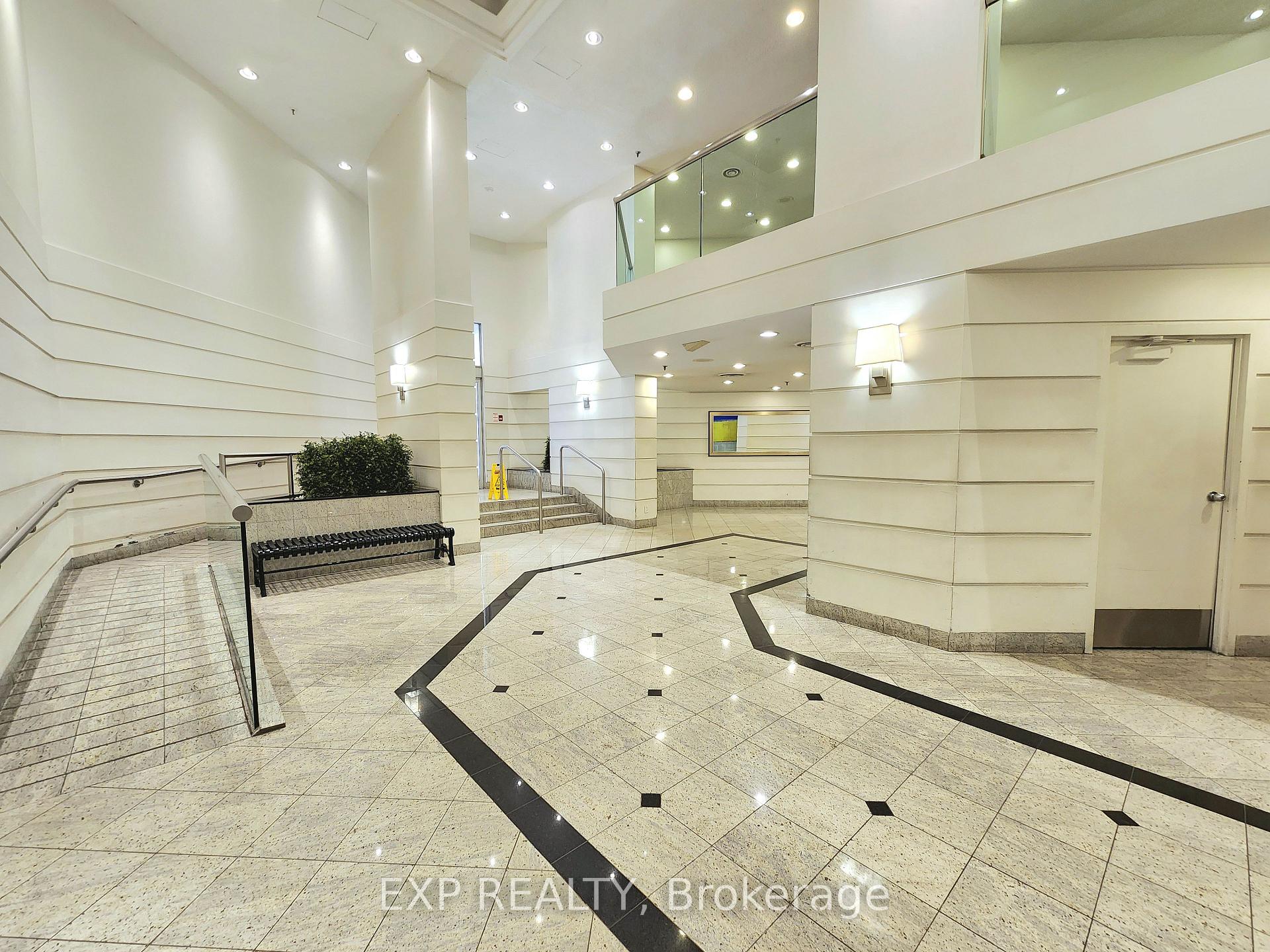 Photo 3 of Unit 1421, 711 Bay Street, Toronto, Bay Street Corridor — HOMEH