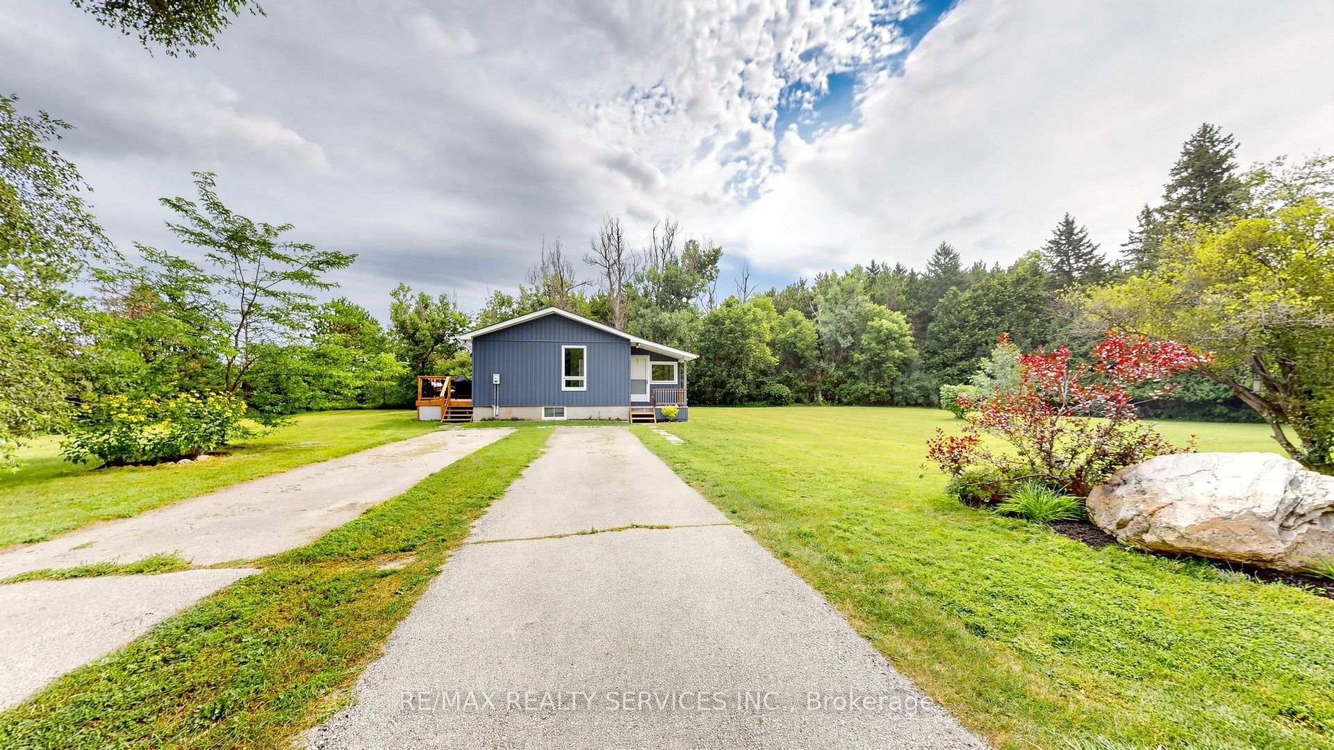 Photo 2 of 9225 County 1 Road, Adjala-Tosorontio, Hockley — HOMEH