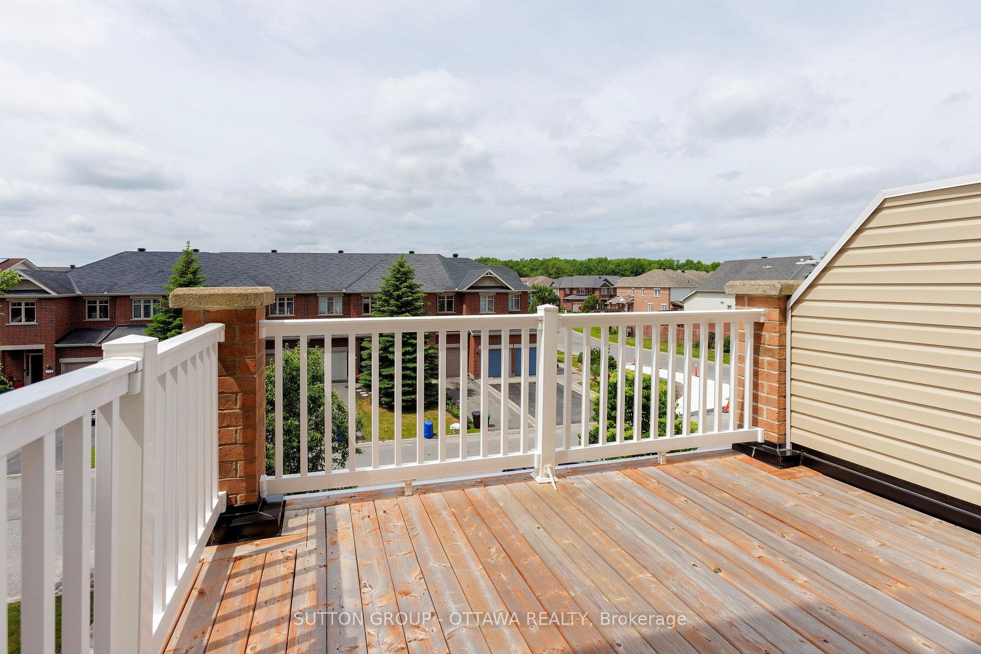 Photo 15 of Unit 25, 105 Eye Bright Crescent, Ottawa, Riverside South/Gloucester Glen — HOMEH