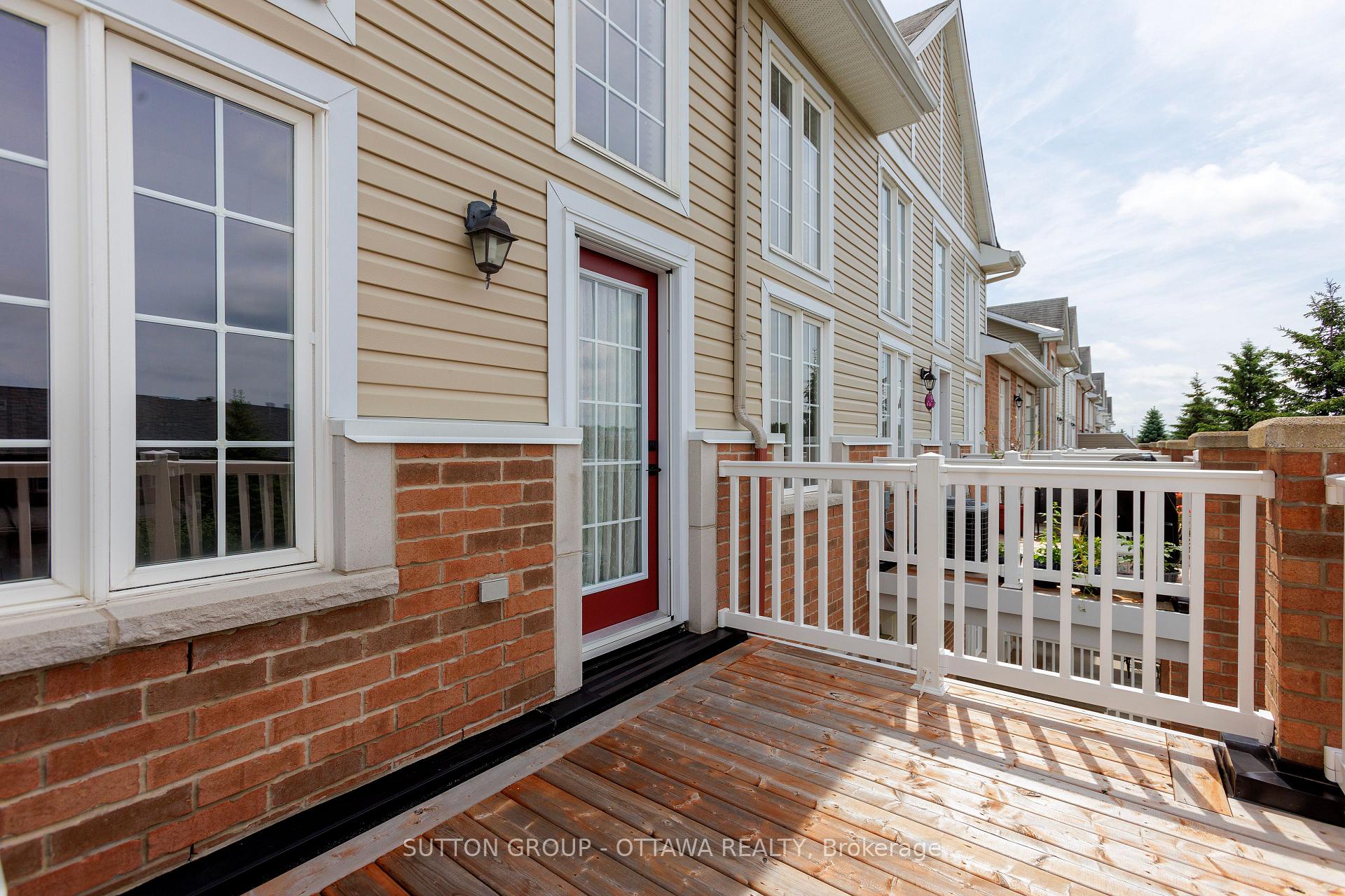 Photo 18 of Unit 25, 105 Eye Bright Crescent, Ottawa, Riverside South/Gloucester Glen — HOMEH