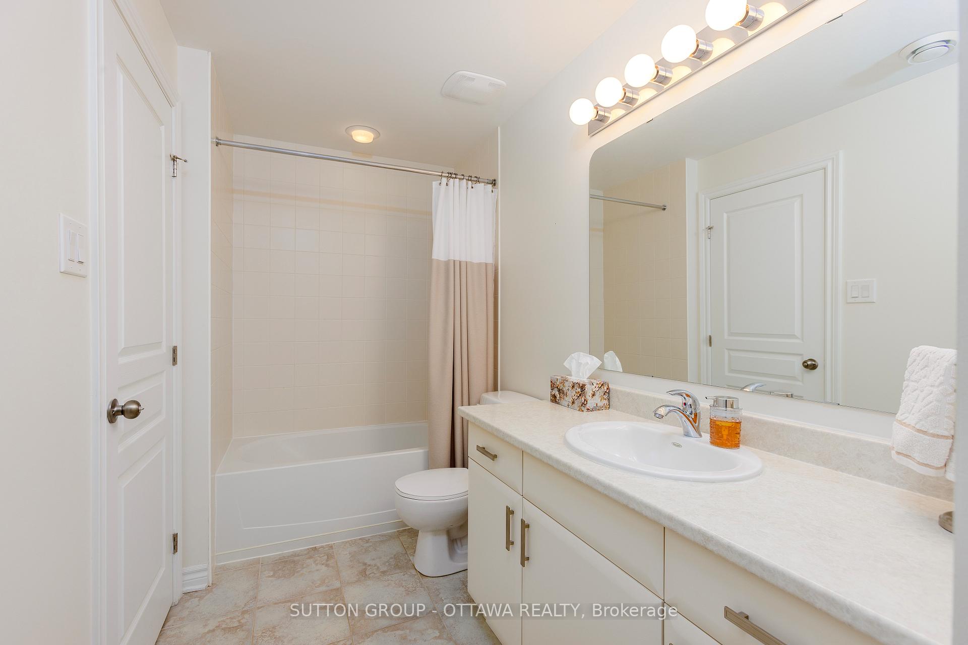 Photo 22 of Unit 25, 105 Eye Bright Crescent, Ottawa, Riverside South/Gloucester Glen — HOMEH