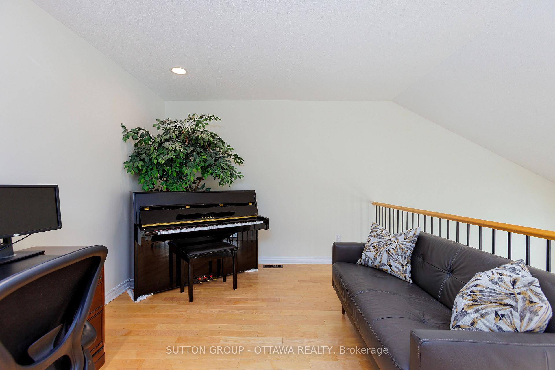 Photo 27 of Unit 25, 105 Eye Bright Crescent, Ottawa, Riverside South/Gloucester Glen — HOMEH