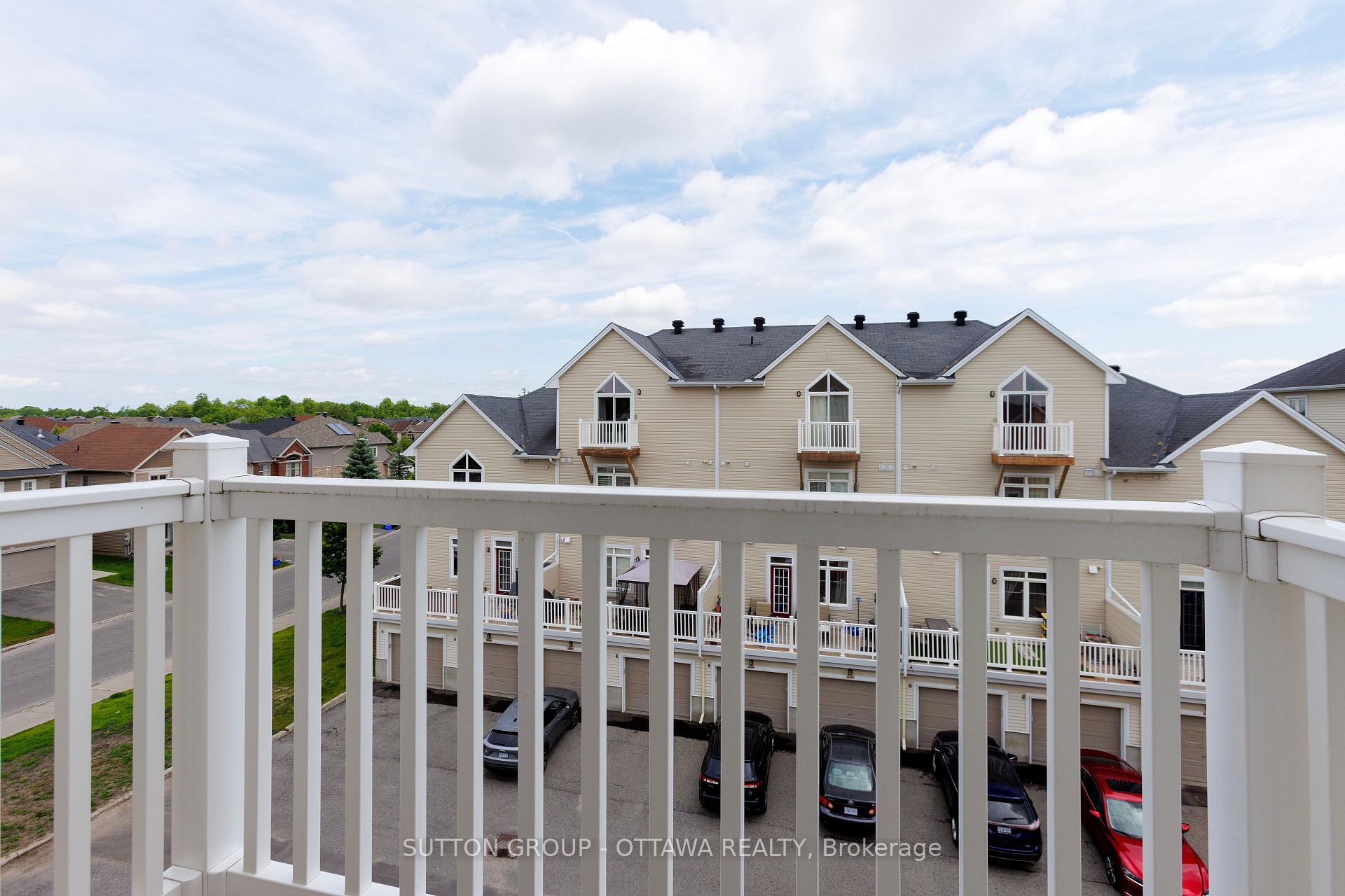 Photo 31 of Unit 25, 105 Eye Bright Crescent, Ottawa, Riverside South/Gloucester Glen — HOMEH