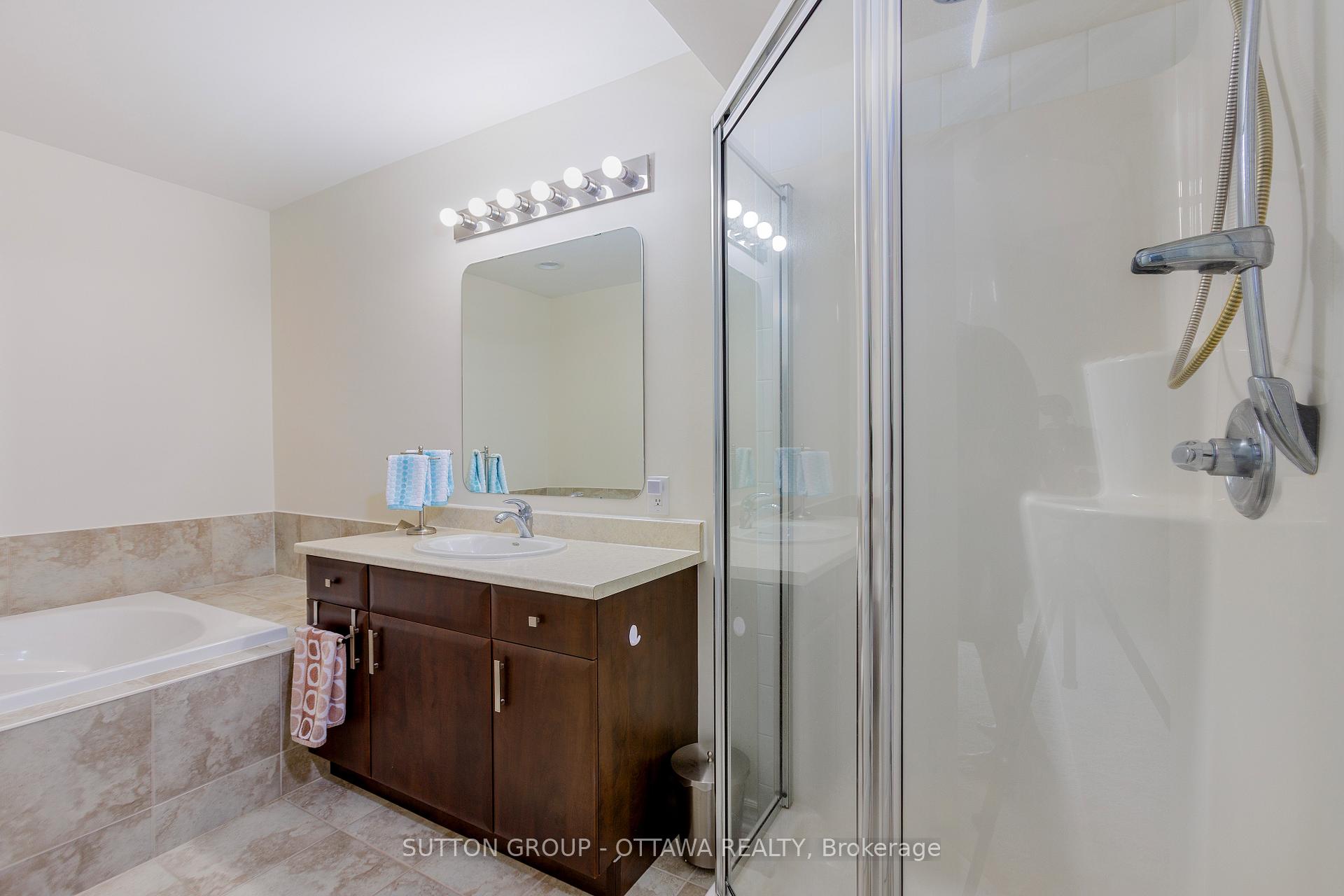 Photo 35 of Unit 25, 105 Eye Bright Crescent, Ottawa, Riverside South/Gloucester Glen — HOMEH