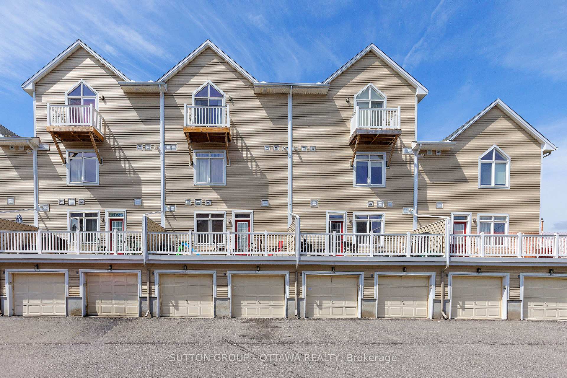 Photo 37 of Unit 25, 105 Eye Bright Crescent, Ottawa, Riverside South/Gloucester Glen — HOMEH