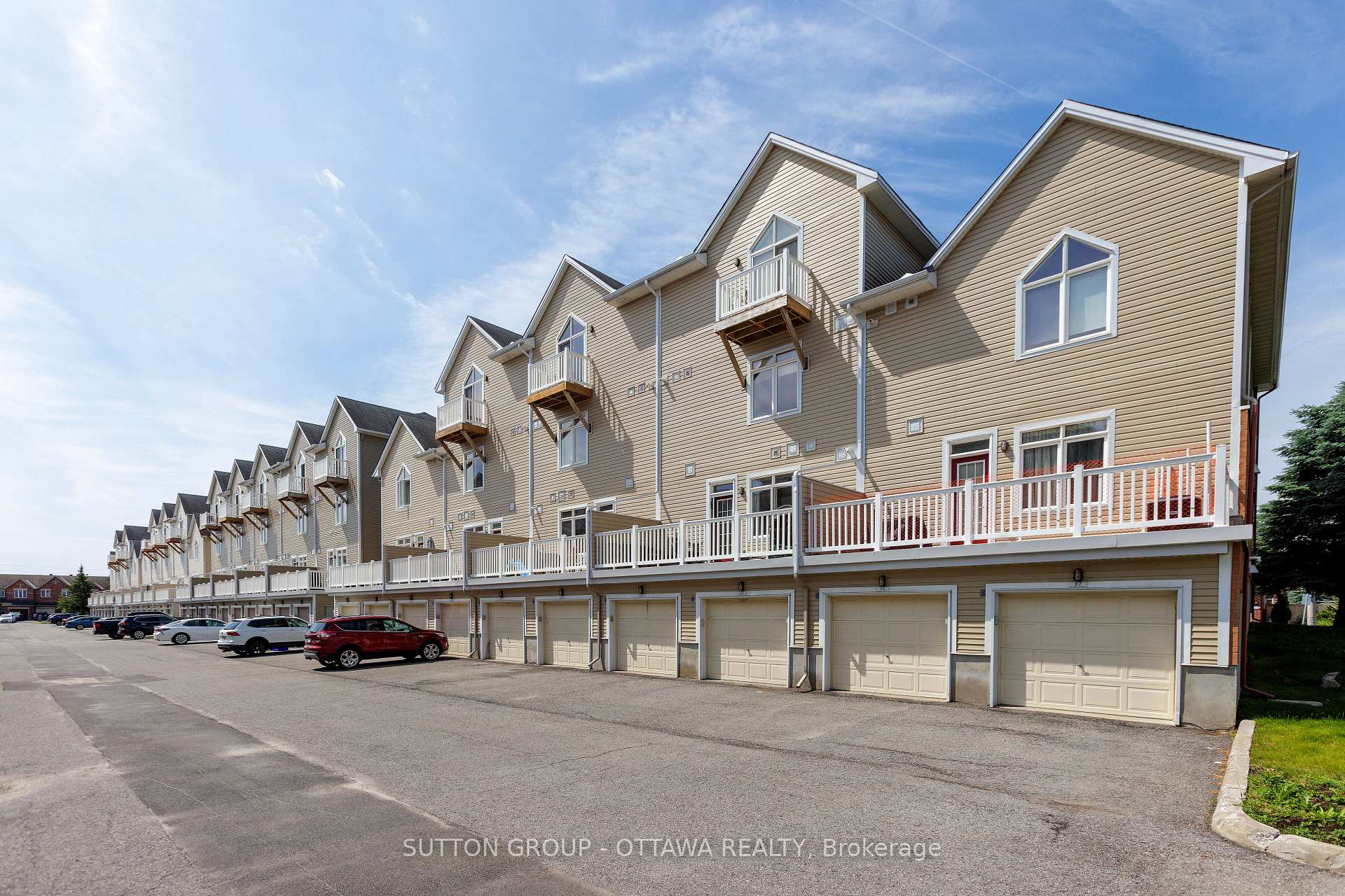 Photo 39 of Unit 25, 105 Eye Bright Crescent, Ottawa, Riverside South/Gloucester Glen — HOMEH