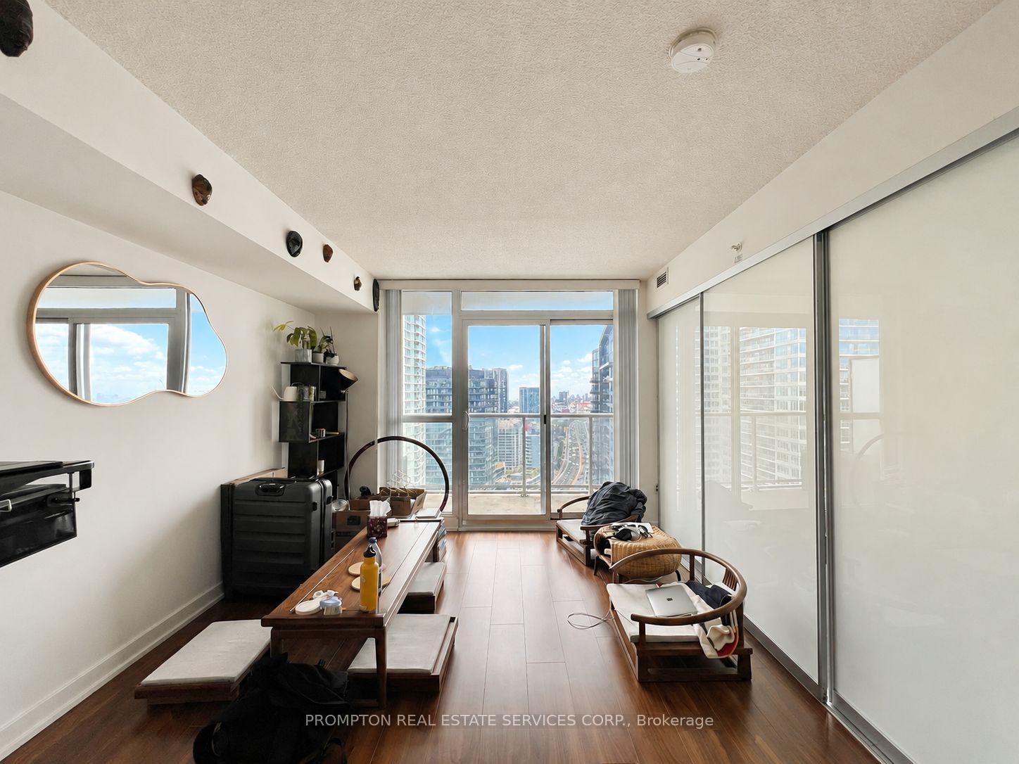 Photo 4 of Unit 3310, 75 Queens Wharf Road, Toronto, Waterfront Communities — HOMEH