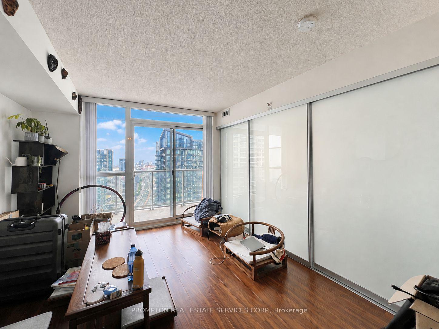 Photo 7 of Unit 3310, 75 Queens Wharf Road, Toronto, Waterfront Communities — HOMEH