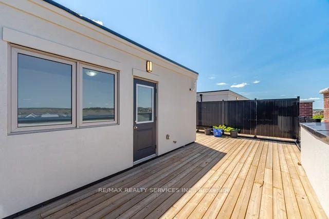 Photo 21 of Unit 14, 417 Dougall Avenue, Caledon, Rural Caledon — HOMEH