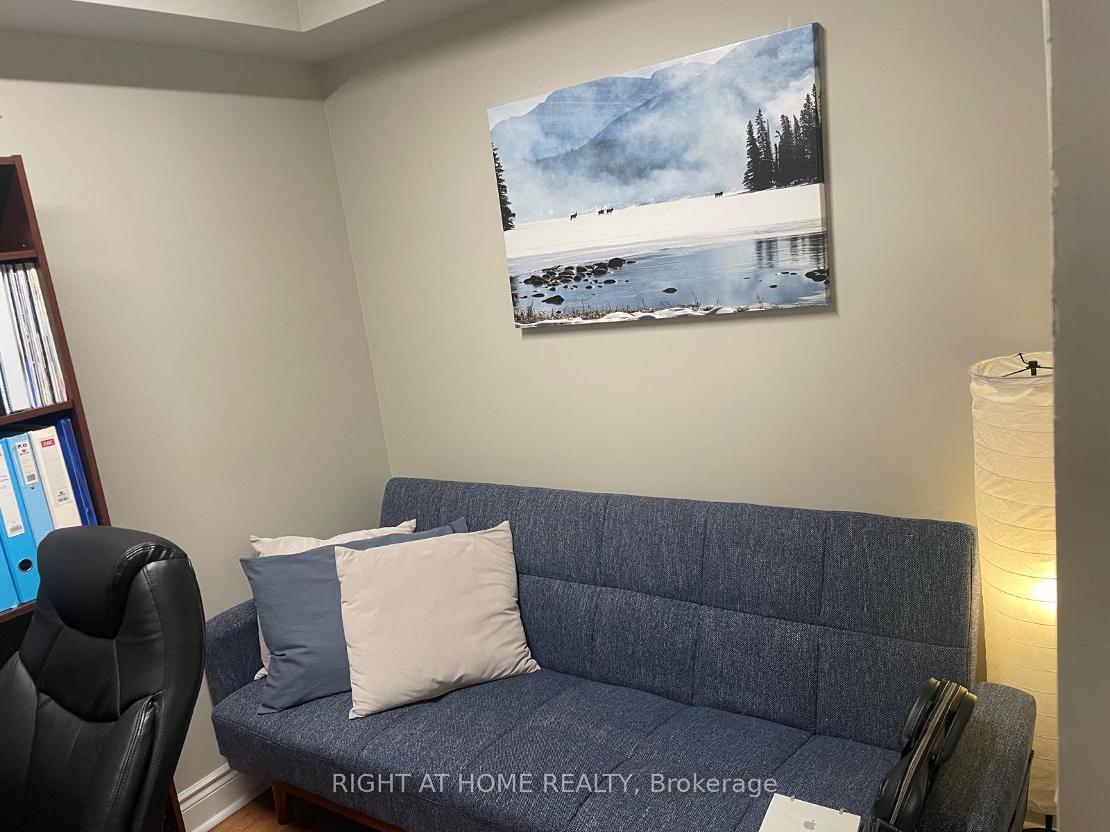 Photo 12 of Unit 1804, 7 North Park Drive W, Vaughan, Beverley Glen — HOMEH