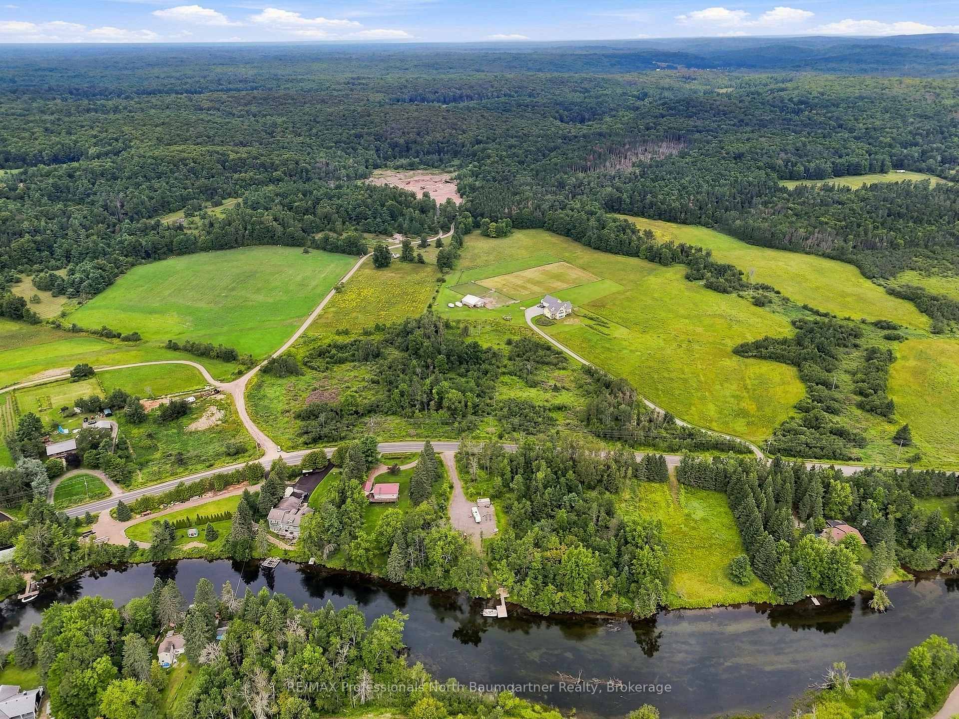 Photo 6 of 4120 Deep Bay Road, Minden Hills, Minden — HOMEH