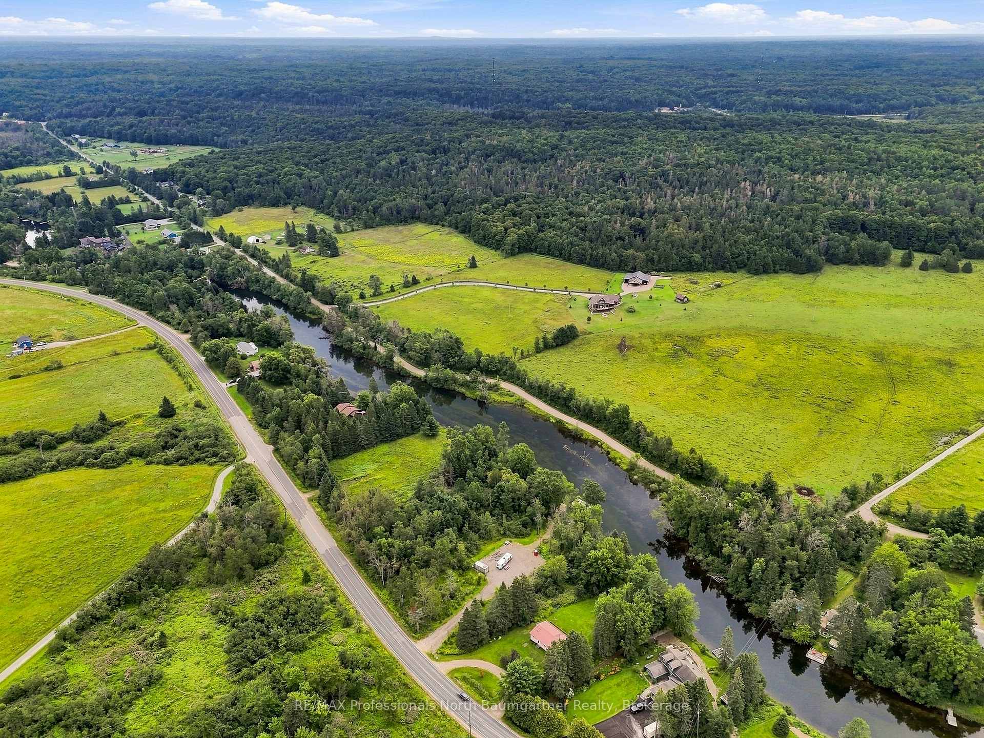Photo 14 of 4120 Deep Bay Road, Minden Hills, Minden — HOMEH