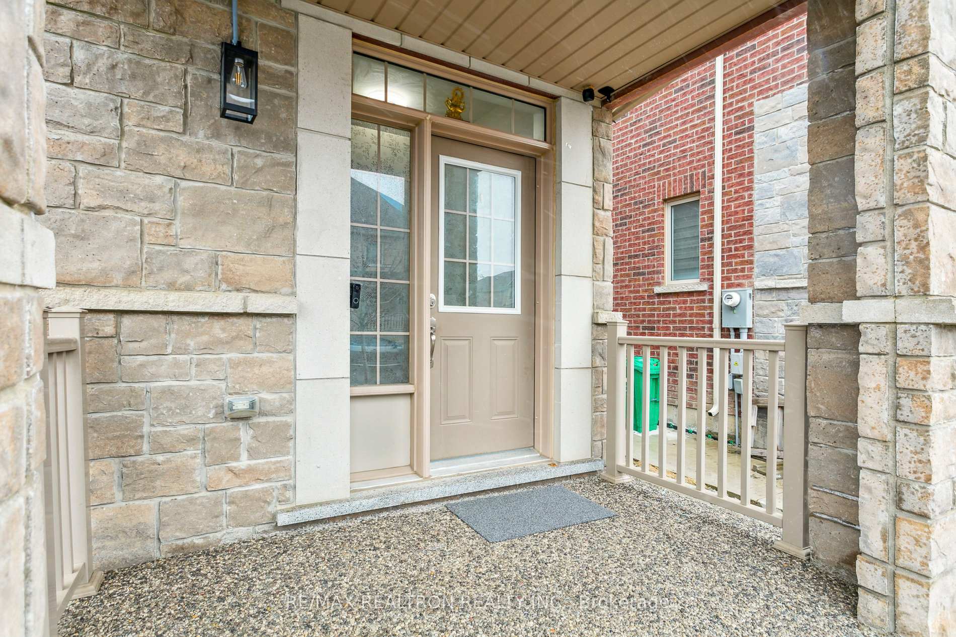 Photo 4 of Unit Main, 172 Agava Street, Brampton, Northwest Brampton — HOMEH