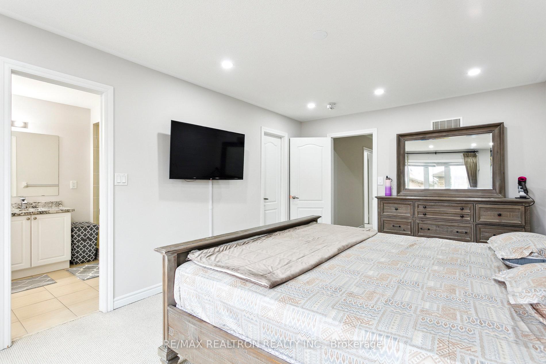 Photo 35 of Unit Main, 172 Agava Street, Brampton, Northwest Brampton — HOMEH