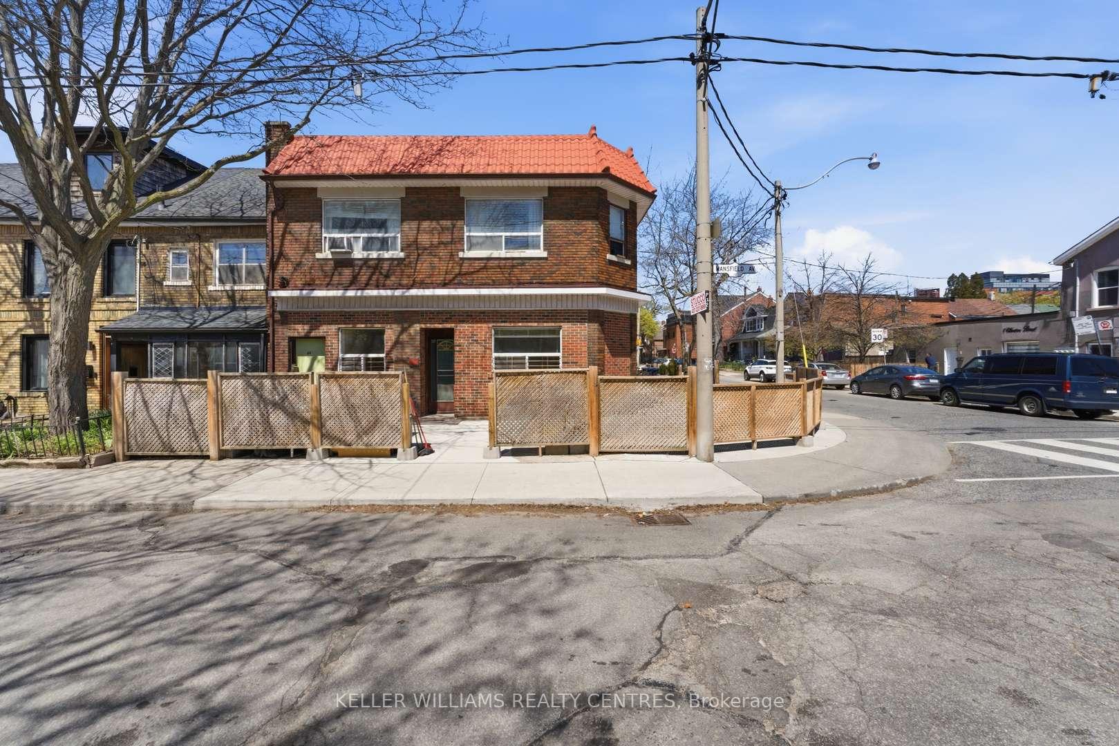 Photo 2 of 42 Mansfield Avenue, Toronto, Trinity-Bellwoods — HOMEH