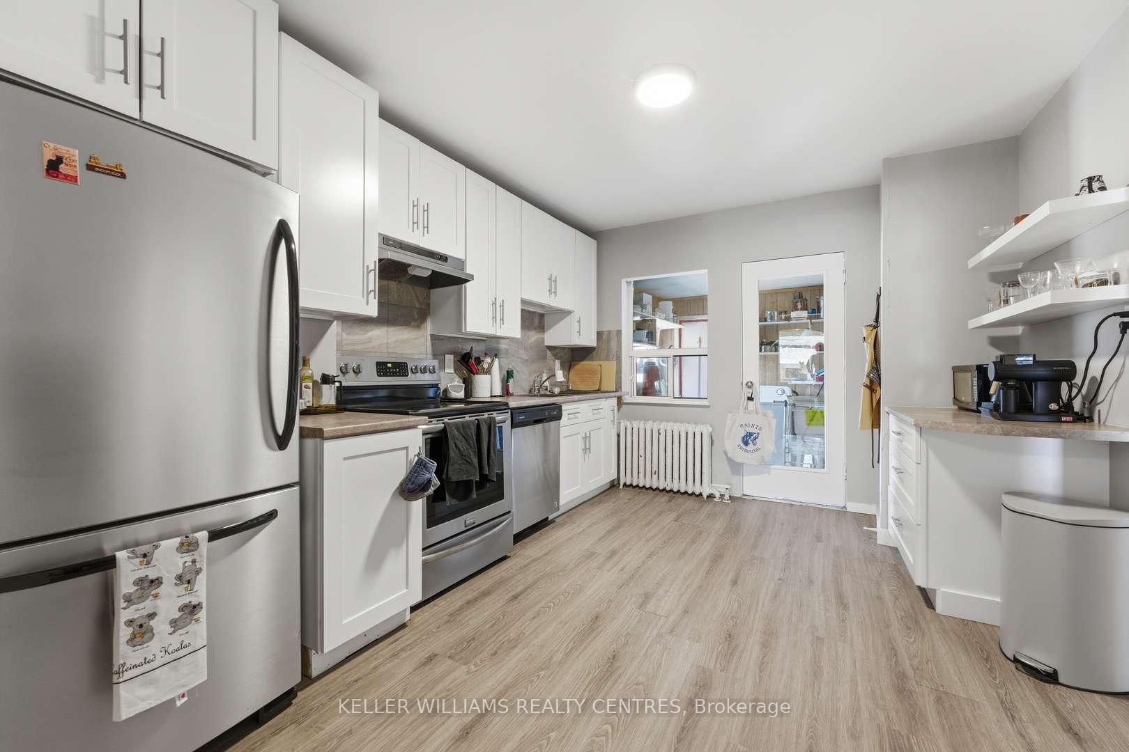 Photo 11 of 42 Mansfield Avenue, Toronto, Trinity-Bellwoods — HOMEH