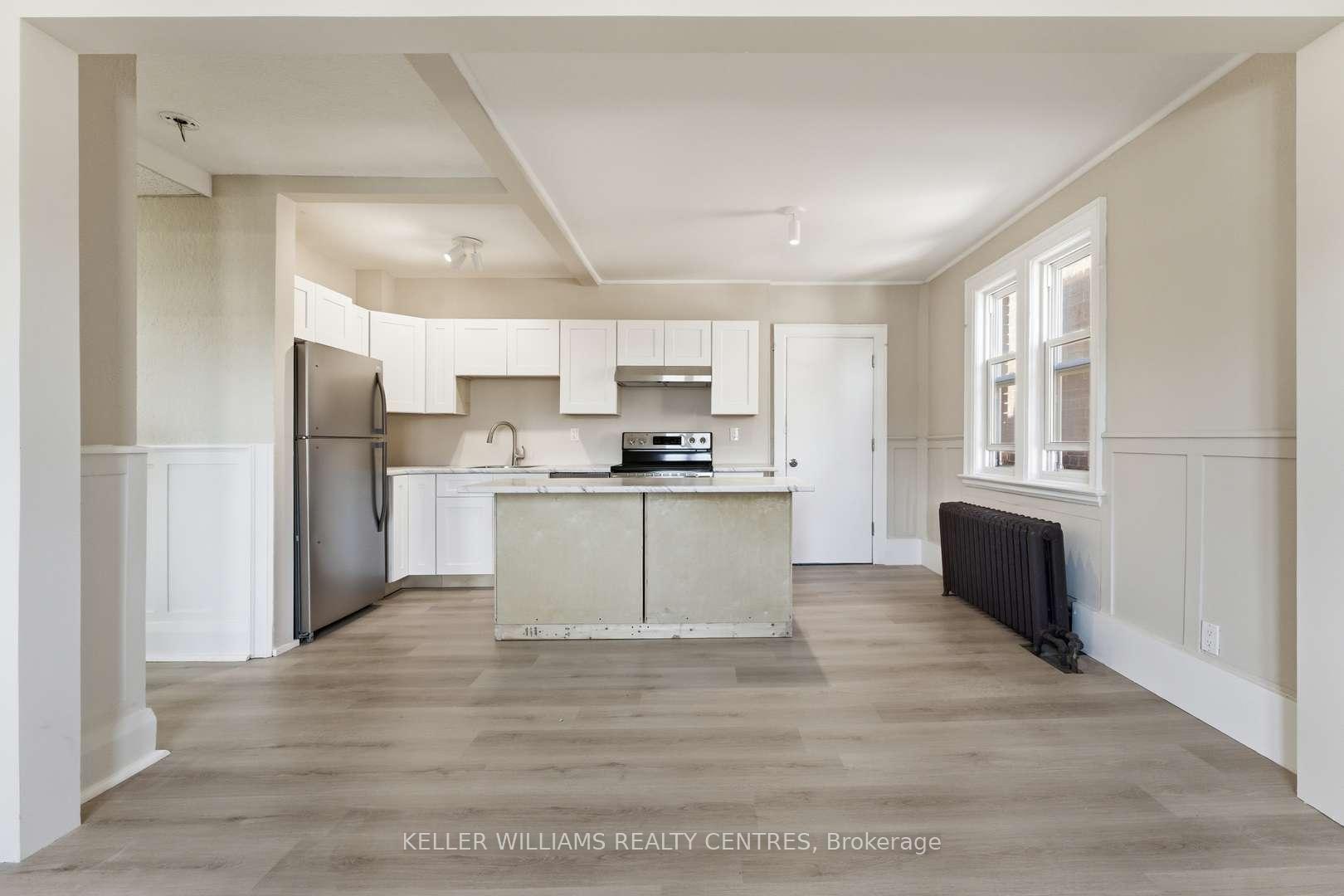 Photo 18 of 42 Mansfield Avenue, Toronto, Trinity-Bellwoods — HOMEH