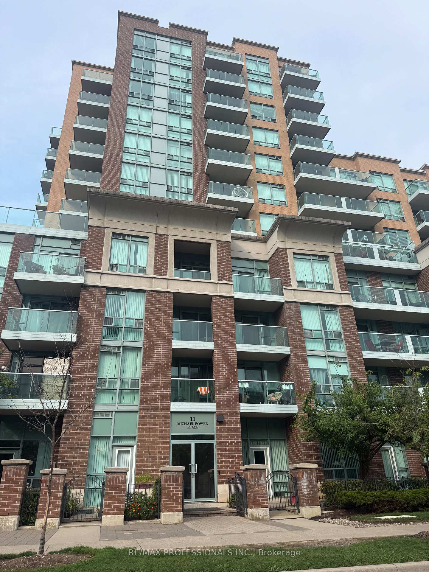 Photo 1 of Unit 101, 11 Michael Power Place, Etobicoke, Islington-City Centre West — HOMEH