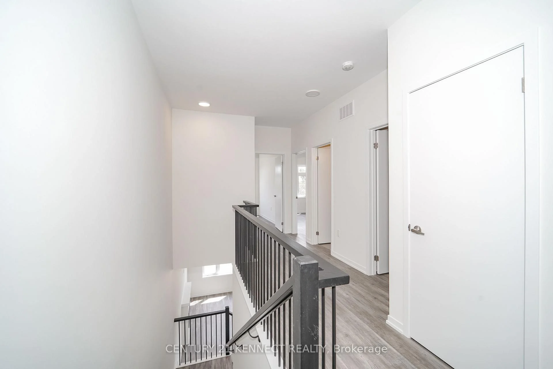 Photo 14 of 1414 19th Avenue, Richmond Hill, Rural Richmond Hill — HOMEH