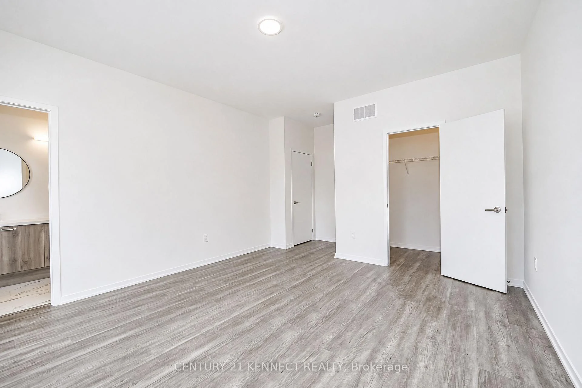 Photo 15 of 1414 19th Avenue, Richmond Hill, Rural Richmond Hill — HOMEH