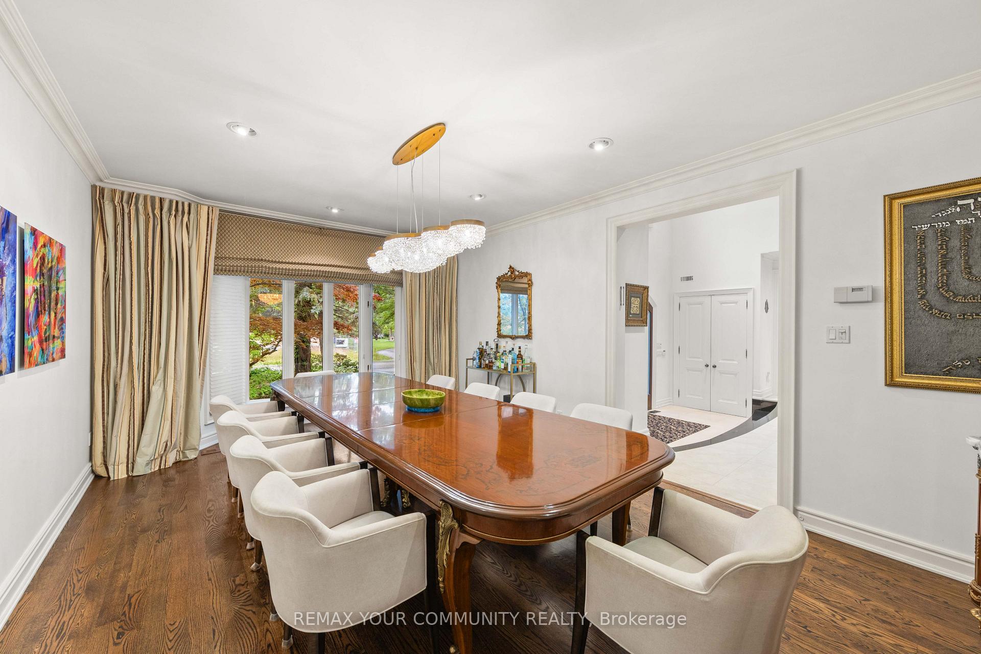 Photo 19 of 75 Arnold Avenue, Vaughan, Crestwood-Springfarm-Yorkhill — HOMEH