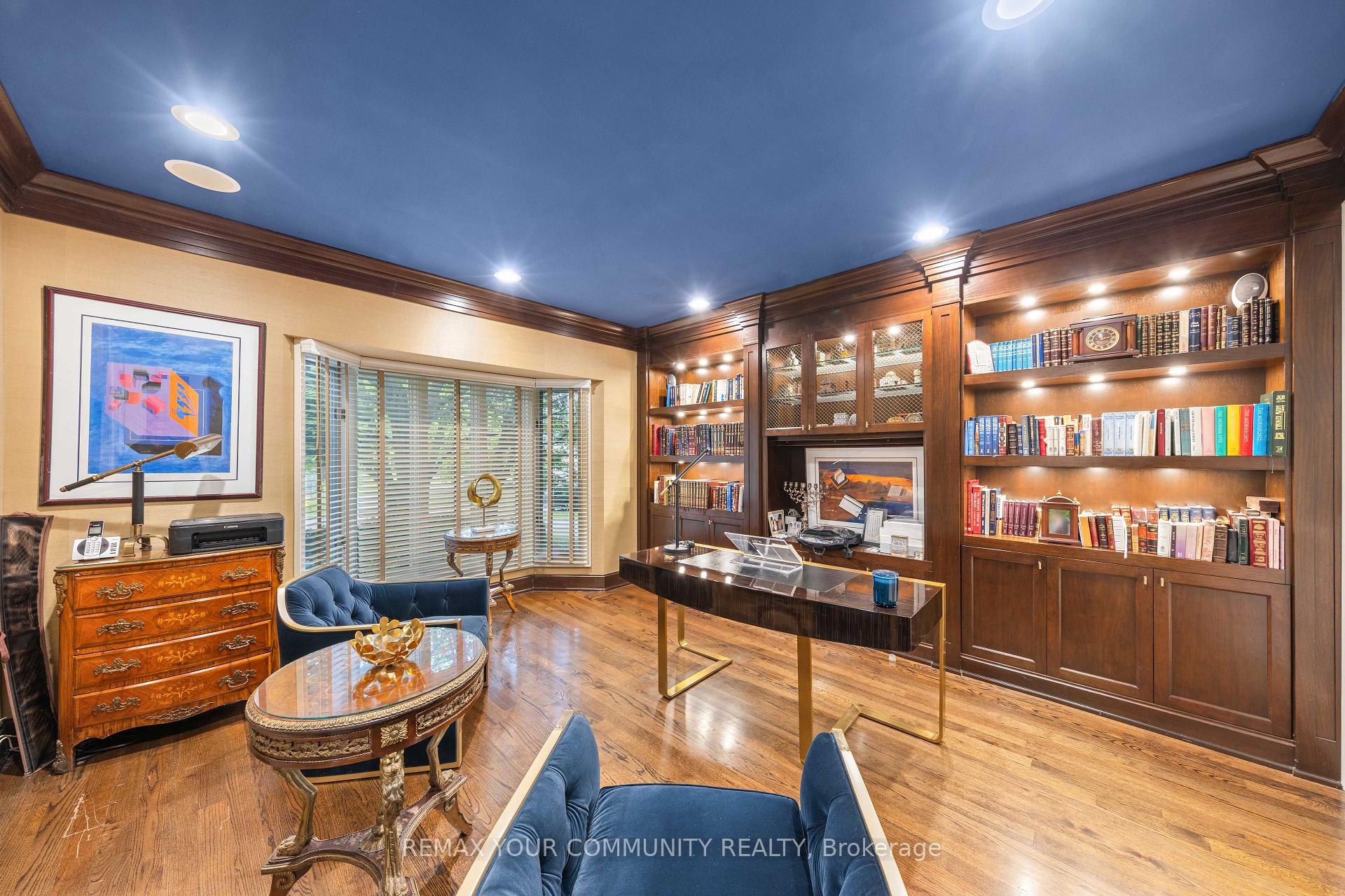 Photo 20 of 75 Arnold Avenue, Vaughan, Crestwood-Springfarm-Yorkhill — HOMEH