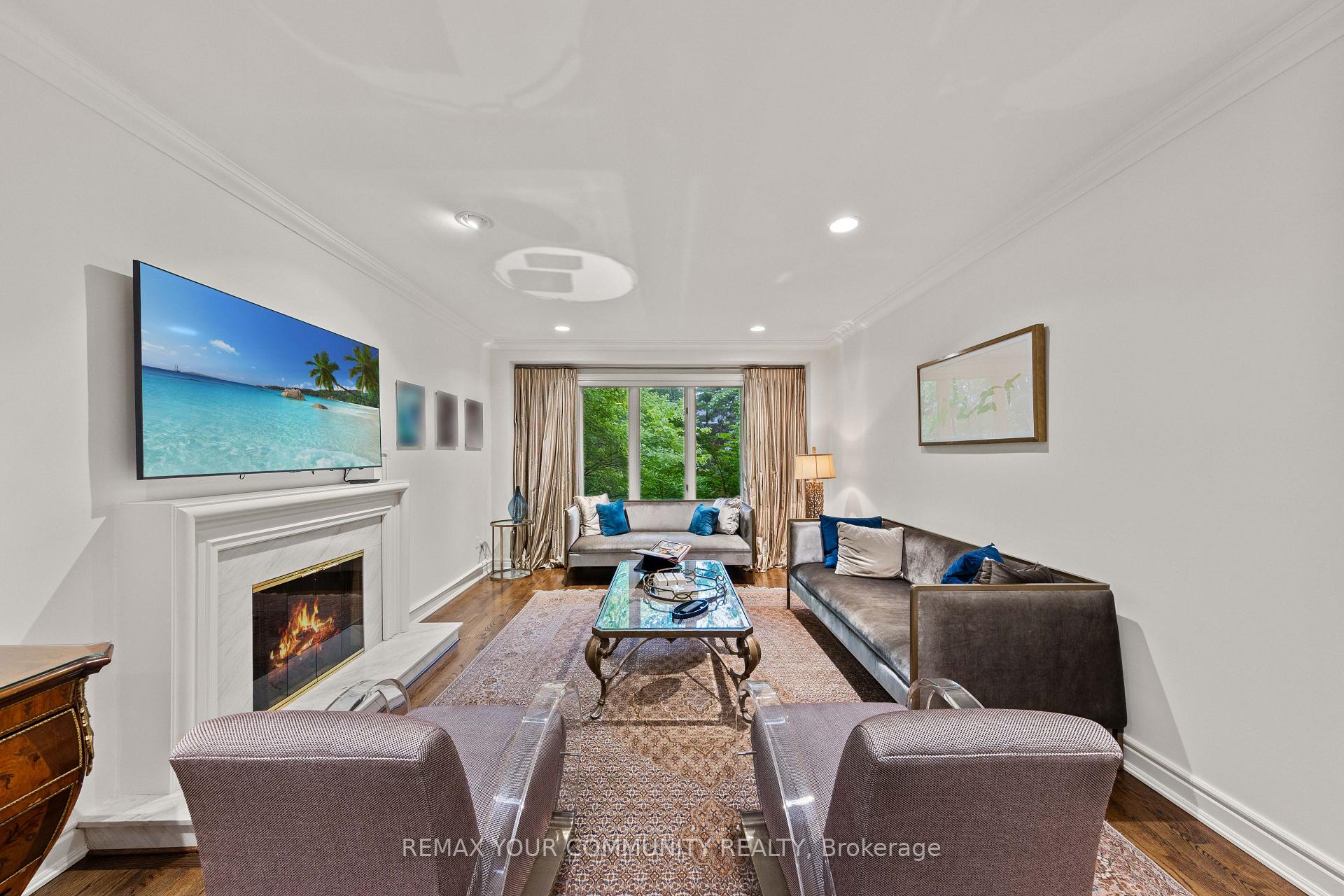 Photo 22 of 75 Arnold Avenue, Vaughan, Crestwood-Springfarm-Yorkhill — HOMEH