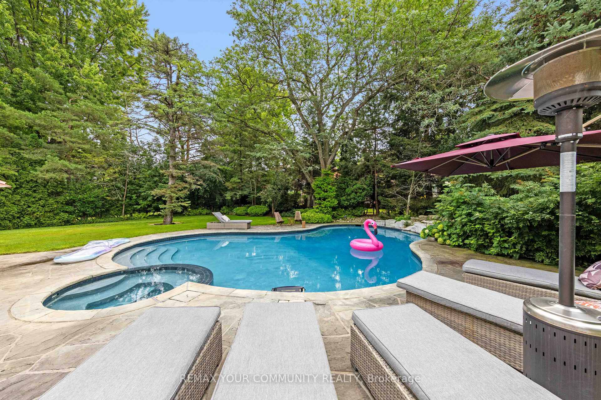 Photo 46 of 75 Arnold Avenue, Vaughan, Crestwood-Springfarm-Yorkhill — HOMEH