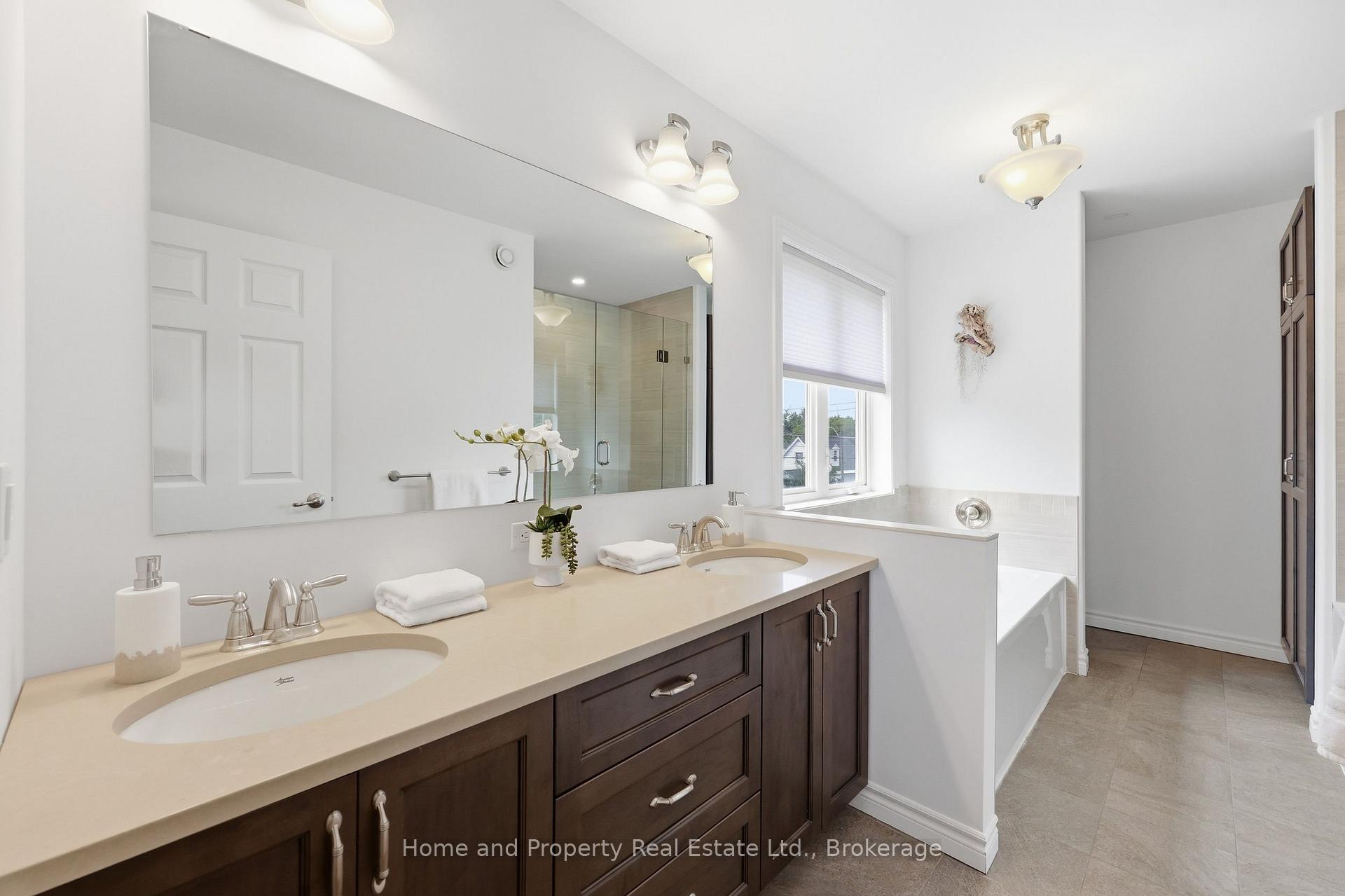 Photo 32 of 793 Beach Boulevard, Hamilton, Hamilton Beach — HOMEH