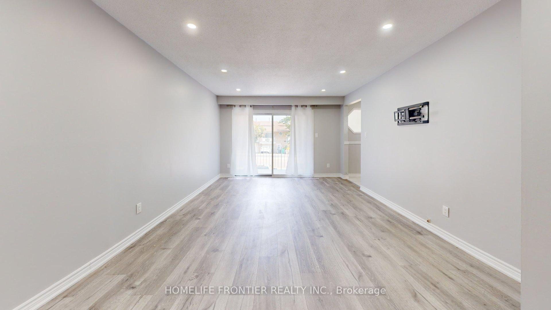 Photo 7 of Unit Upper, 337 Hansen Road N, Brampton, Madoc — HOMEH