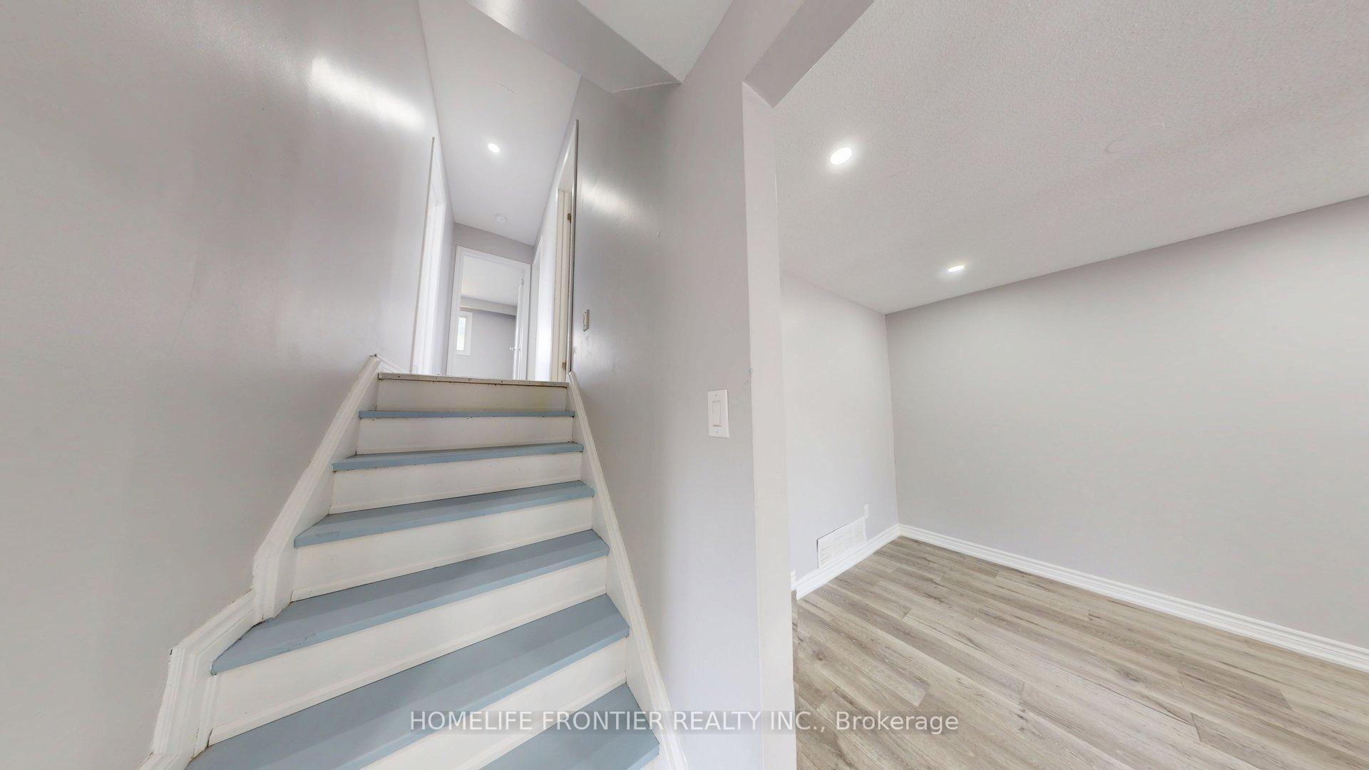 Photo 18 of Unit Upper, 337 Hansen Road N, Brampton, Madoc — HOMEH
