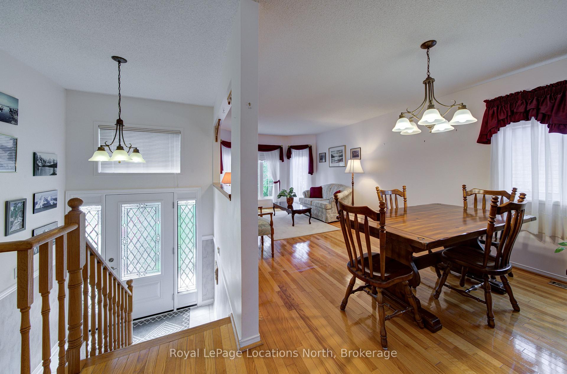 Photo 11 of 68 Acorn Crescent, Wasaga Beach — HOMEH