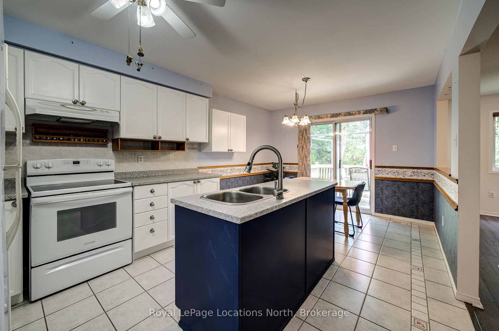 Photo 19 of 68 Acorn Crescent, Wasaga Beach — HOMEH