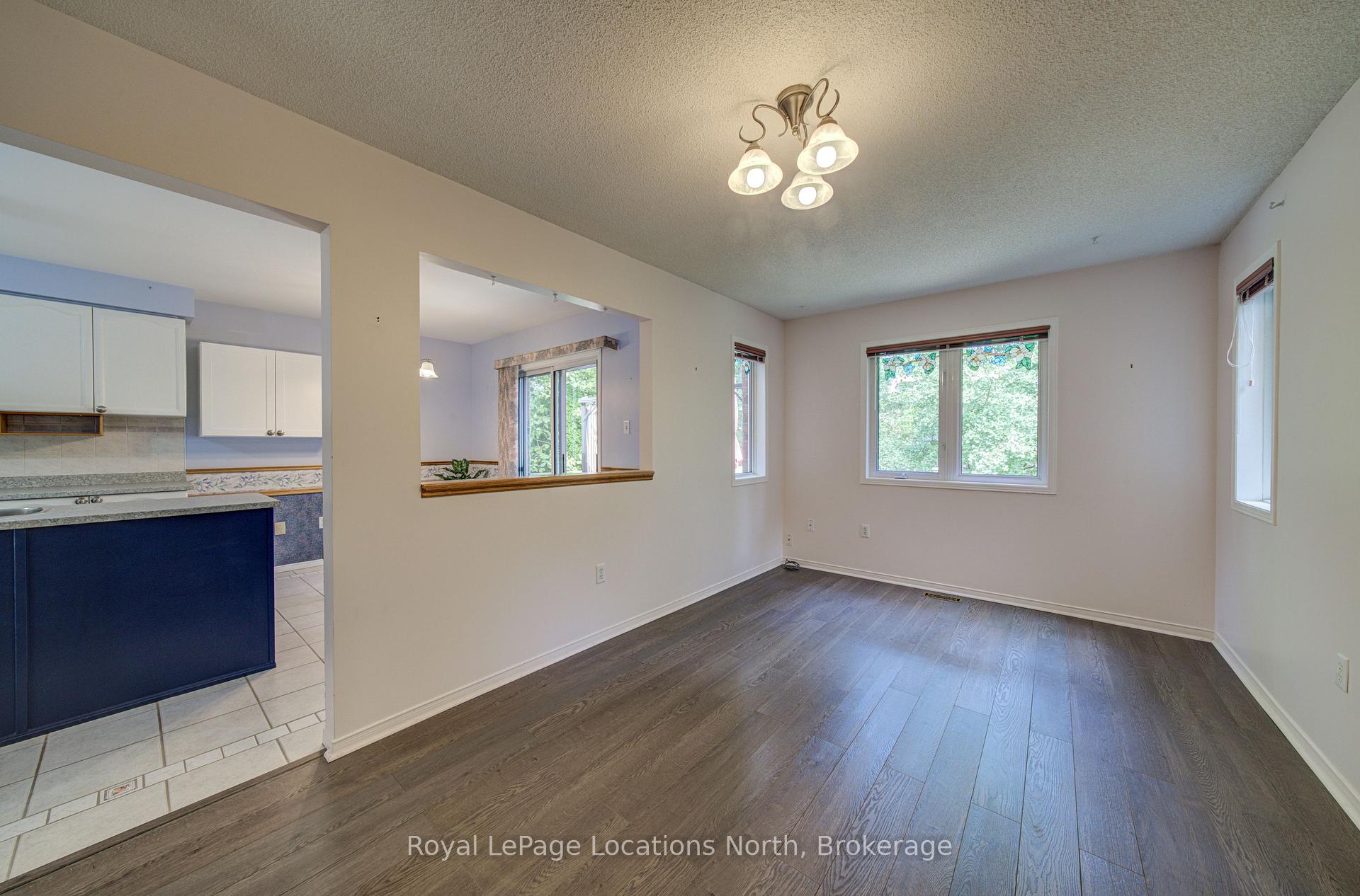 Photo 33 of 68 Acorn Crescent, Wasaga Beach — HOMEH