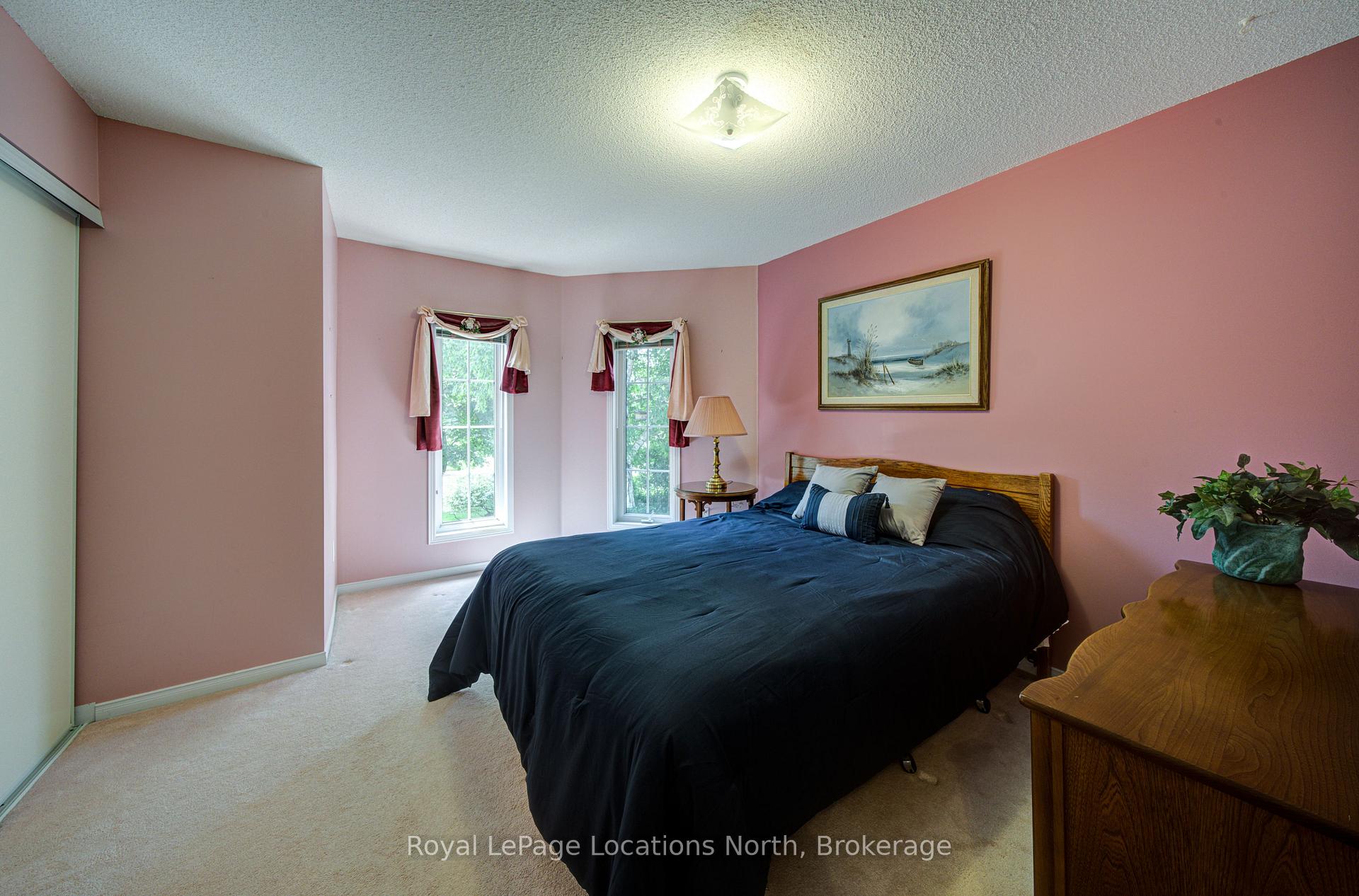 Photo 43 of 68 Acorn Crescent, Wasaga Beach — HOMEH